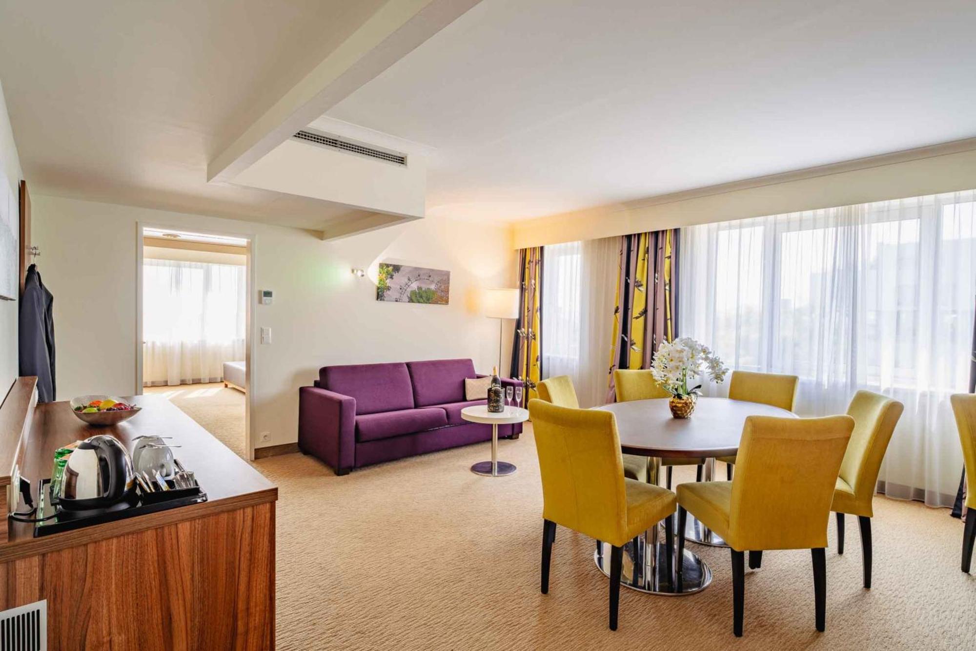 Suite