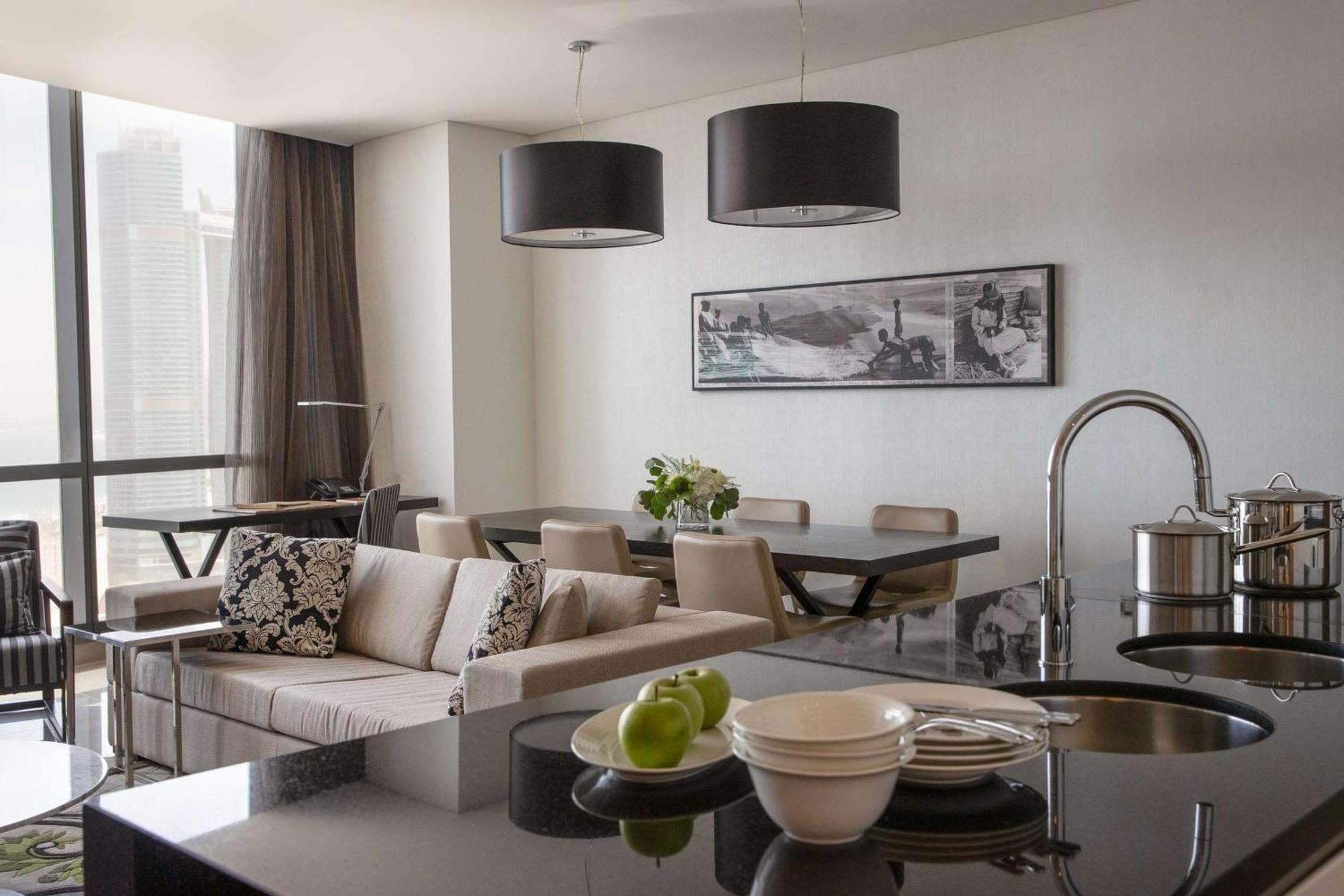 One-Bedroom Apartment Sea View