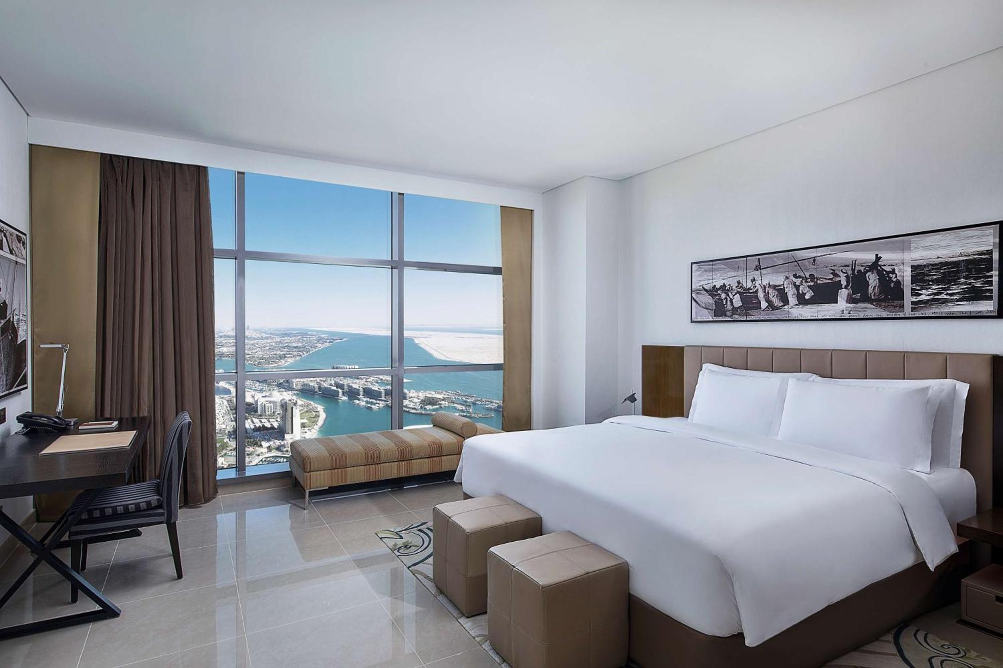 One-Bedroom Apartment Sea View