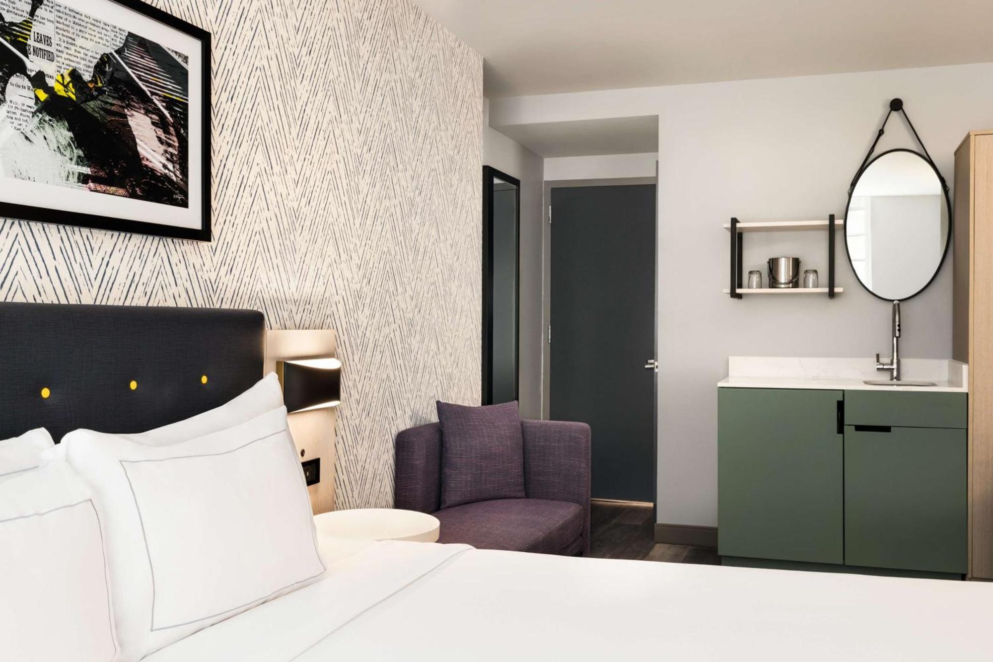 King Room