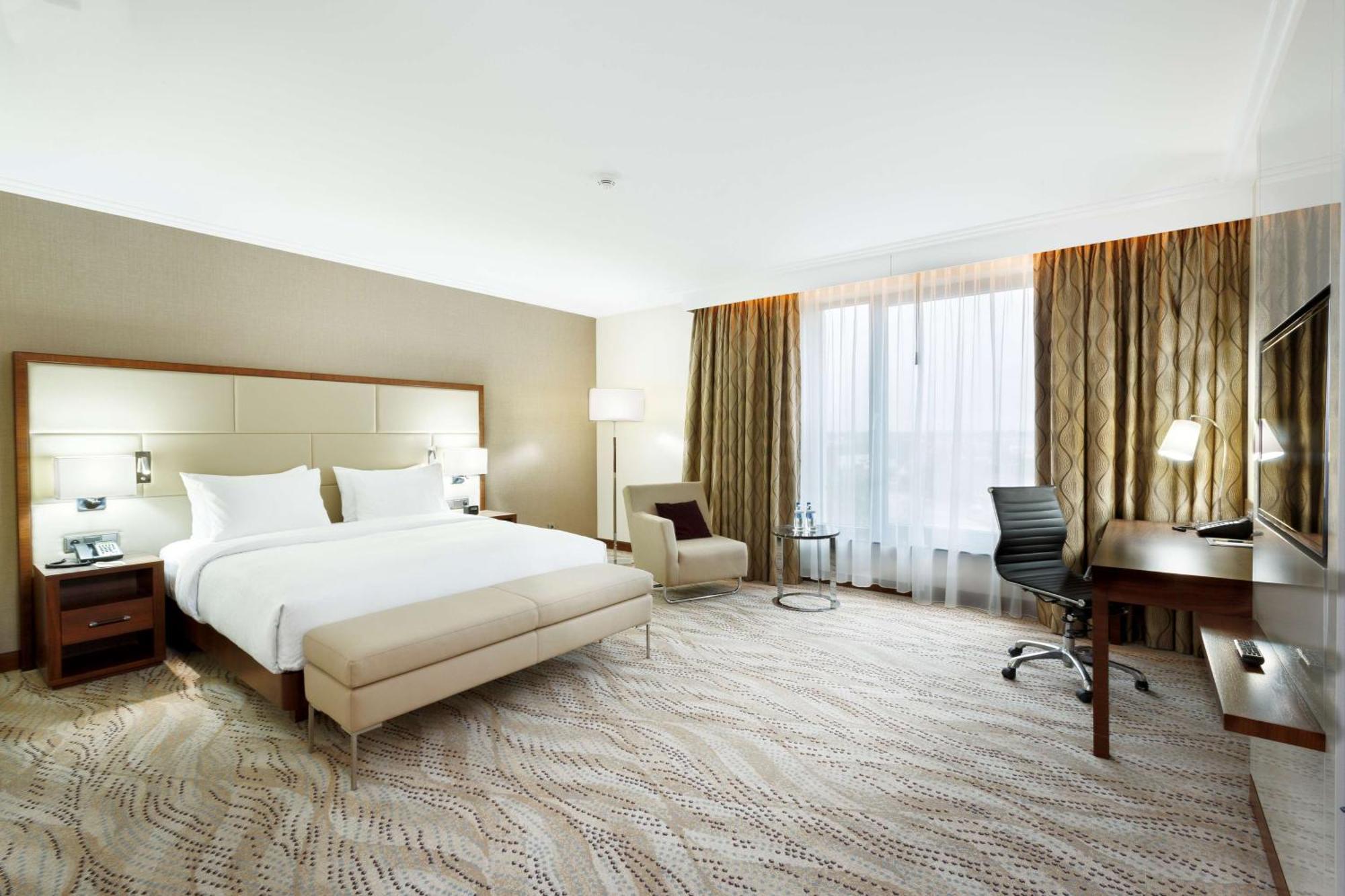 Deluxe King Room
