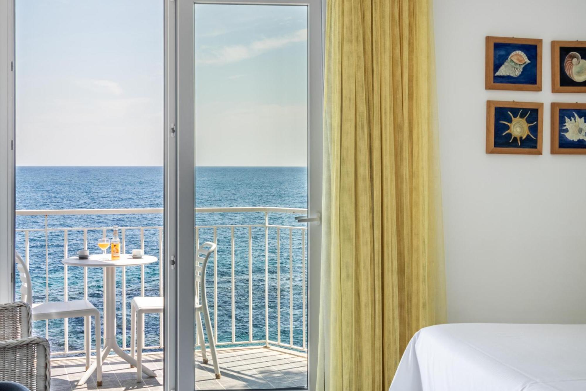 Double Room Balcony Sea View