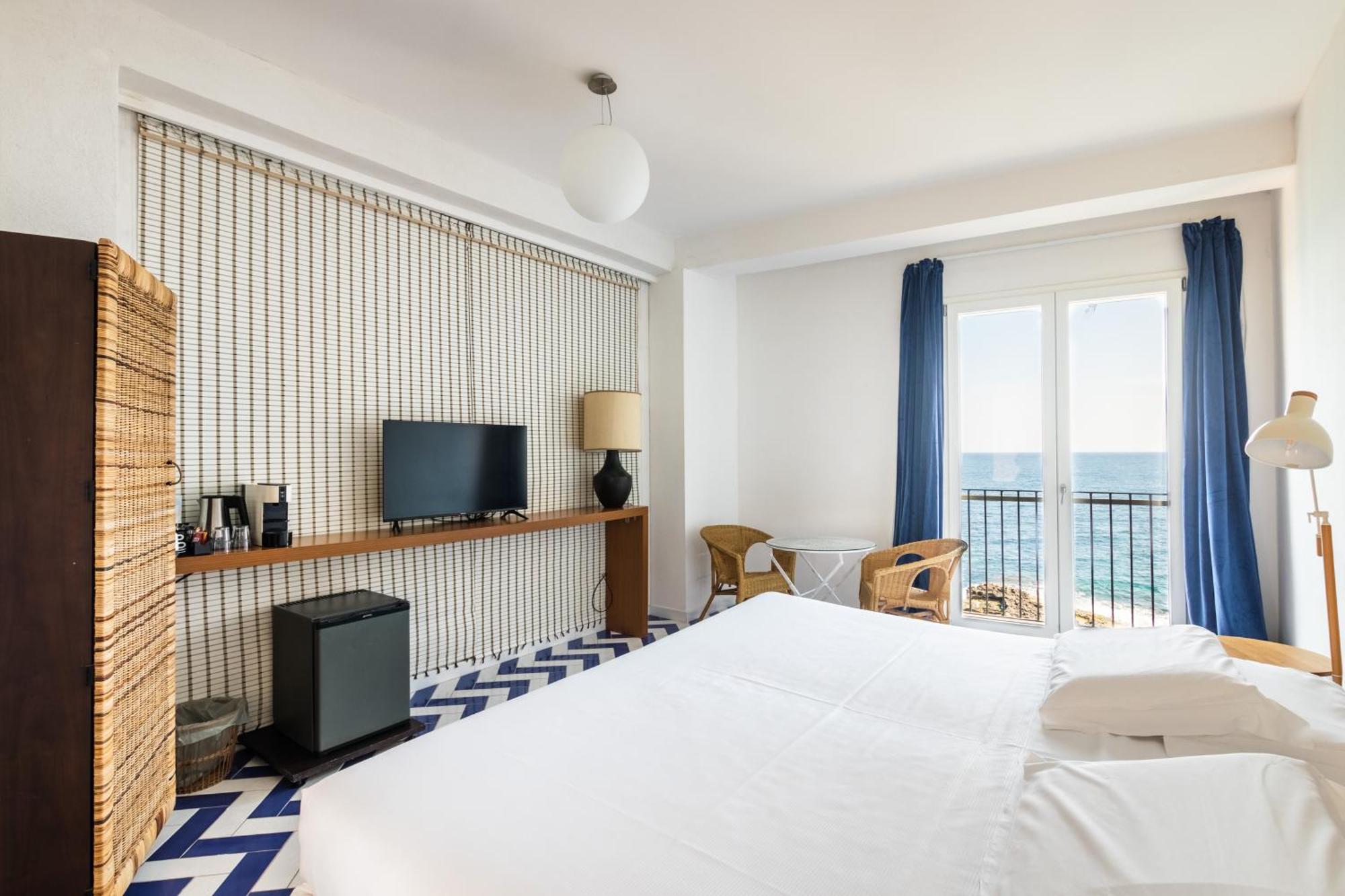 Double Room Balcony Sea View