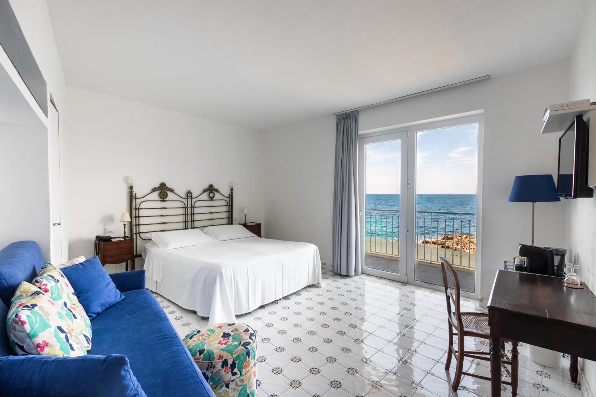 Double Room Balcony Sea View