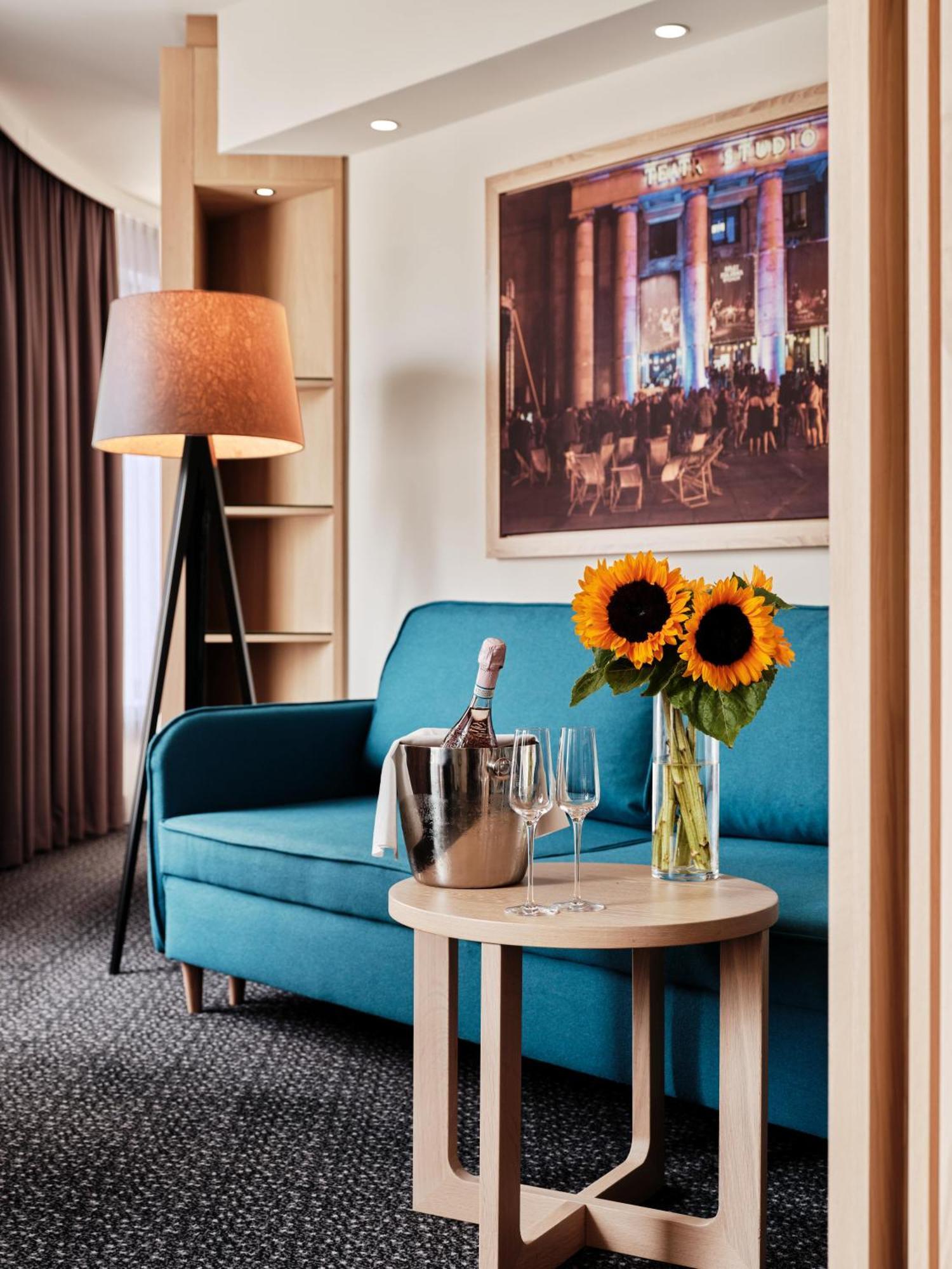 King Suite City View