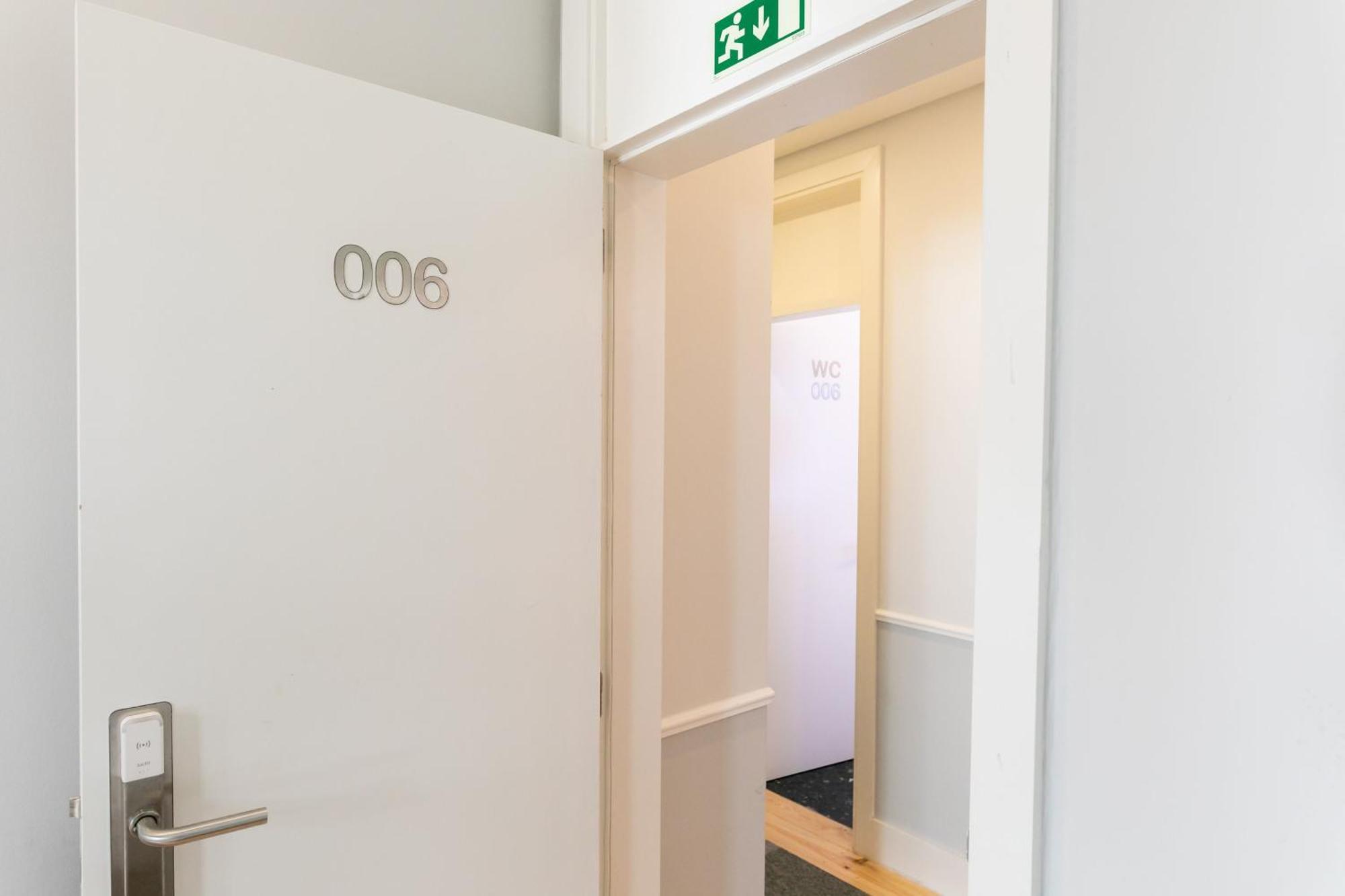 Economy Twin Room