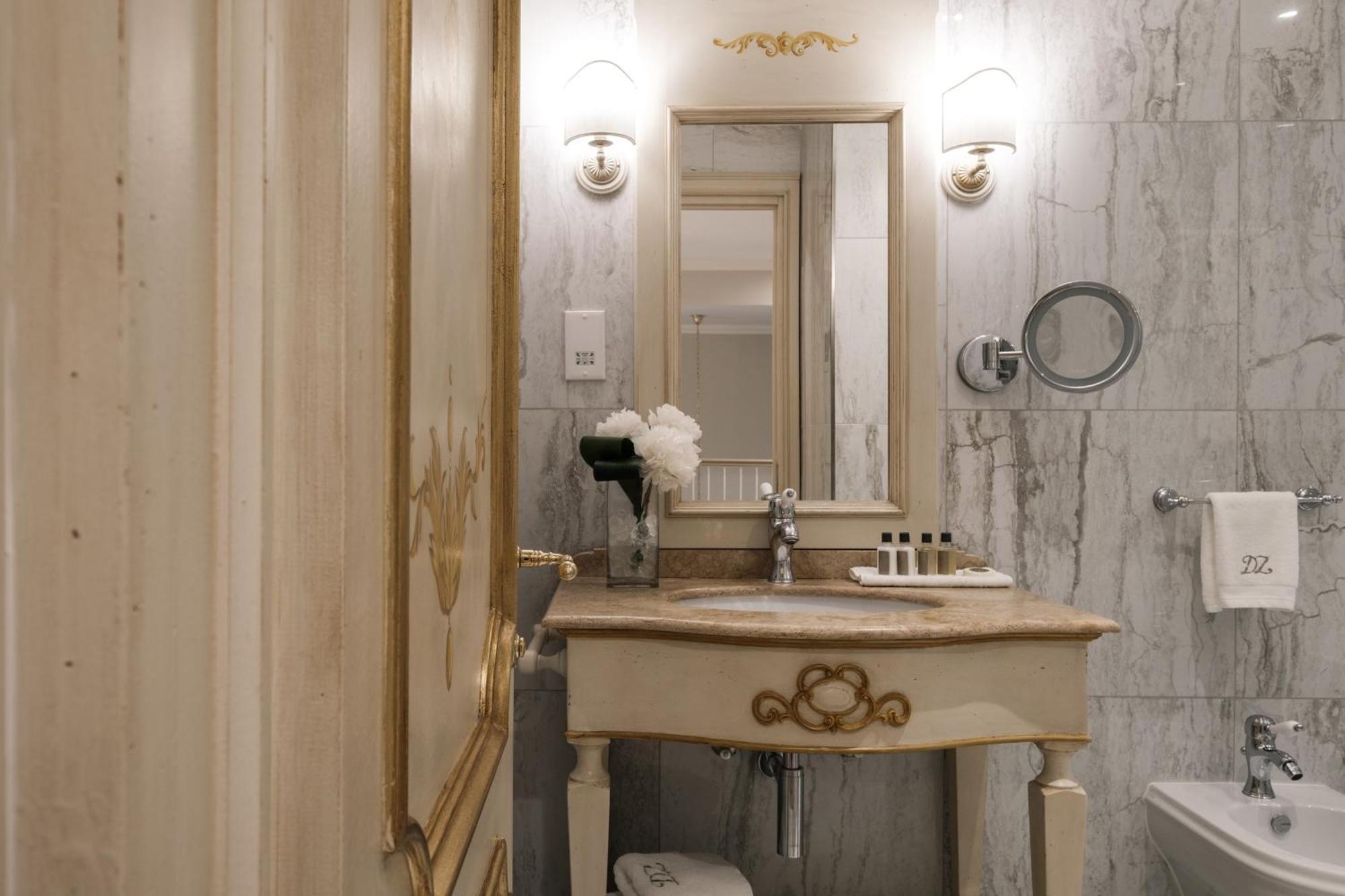 Signature Suite