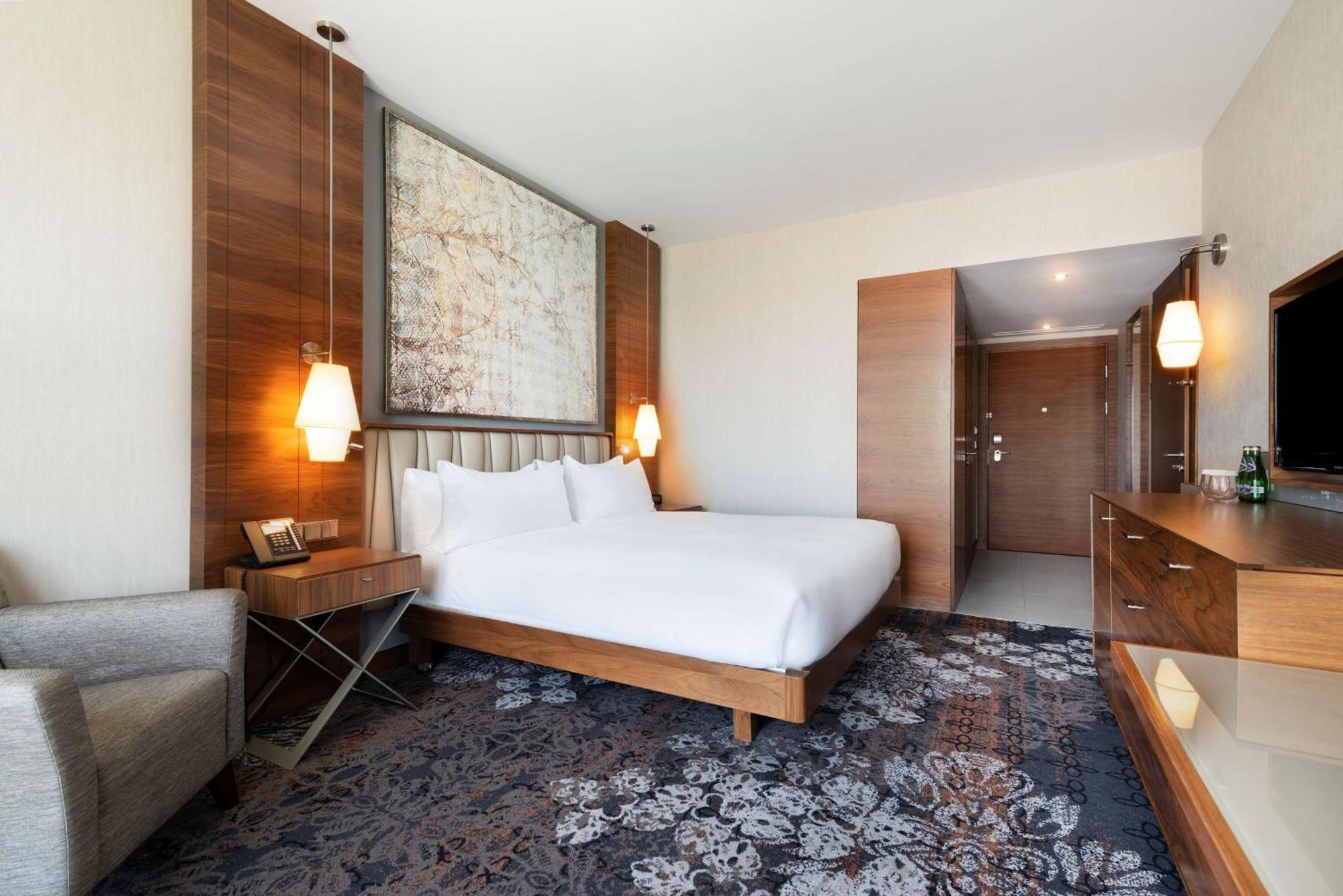 King Guest Room