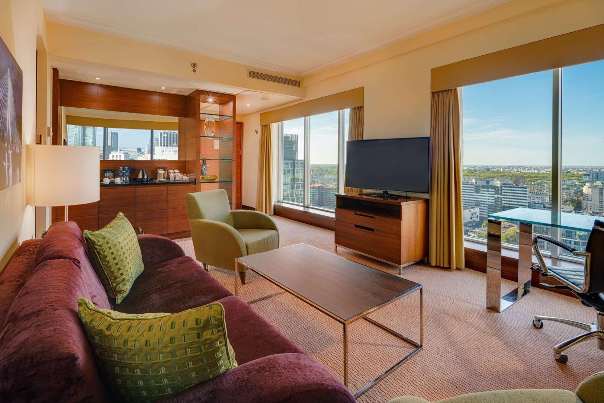 Executive Panoramic Suite