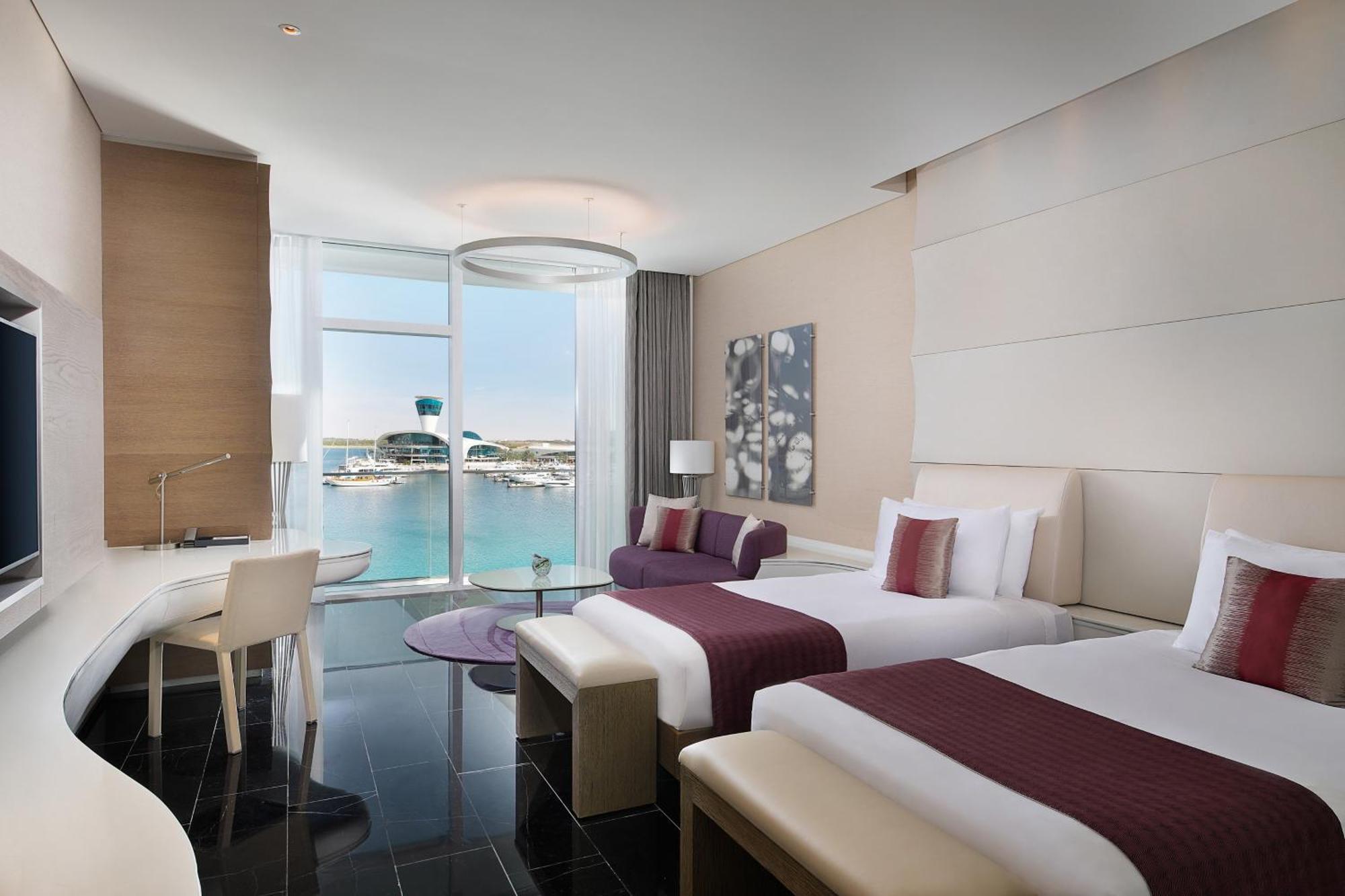 Wonderful Connecting Guest room Balcony