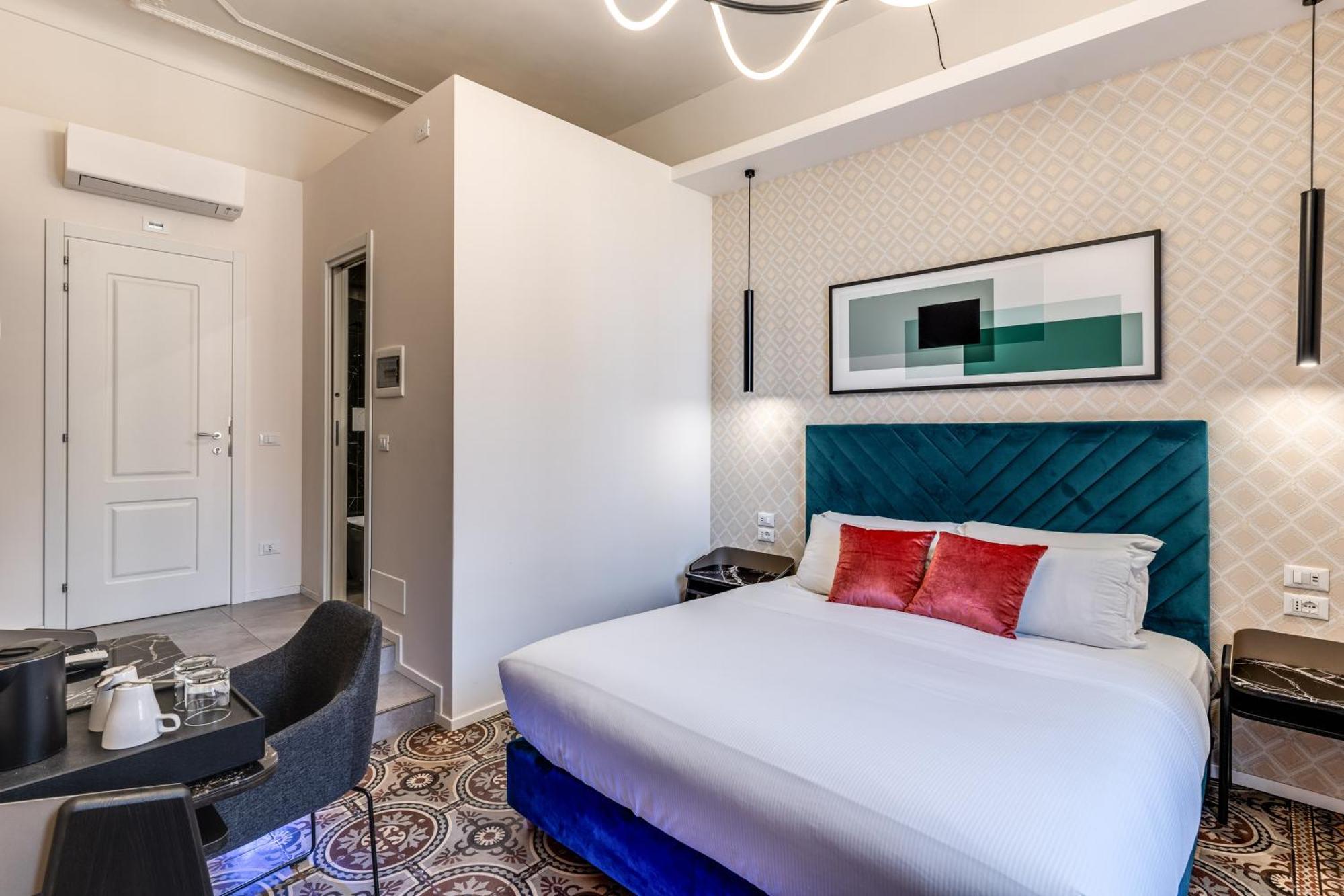 Queen Room