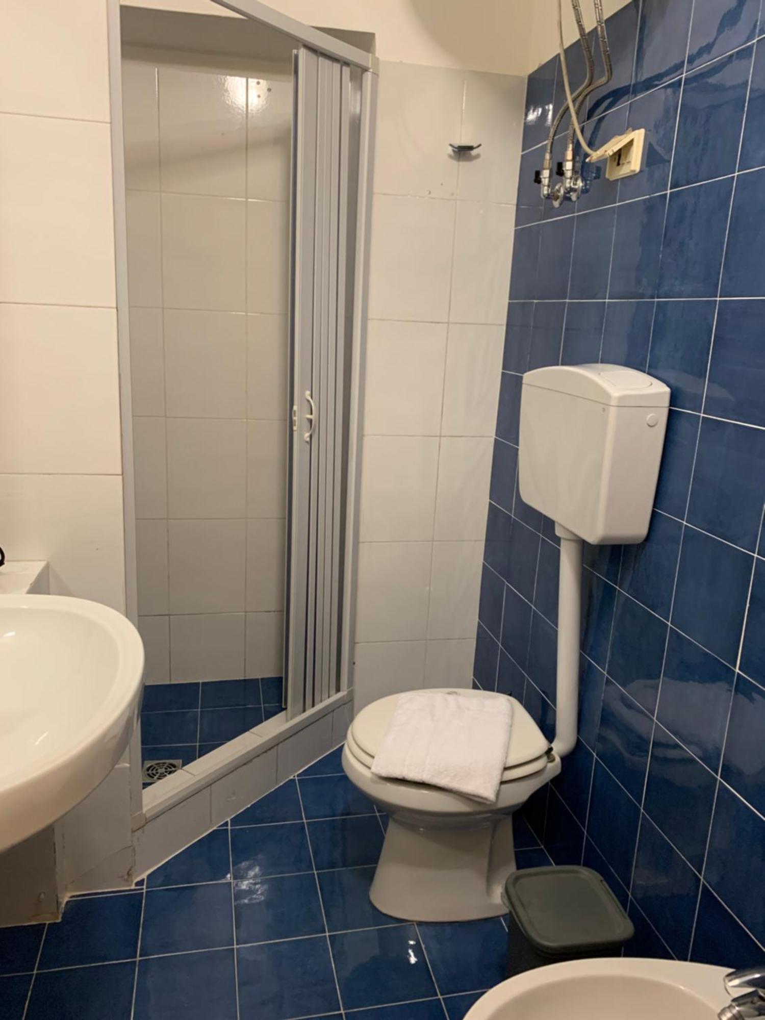 Quadruple Room Private External Bathroom