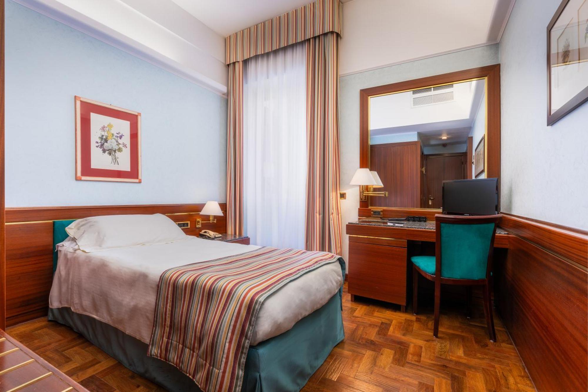 Single Room,1706651228:JPEG