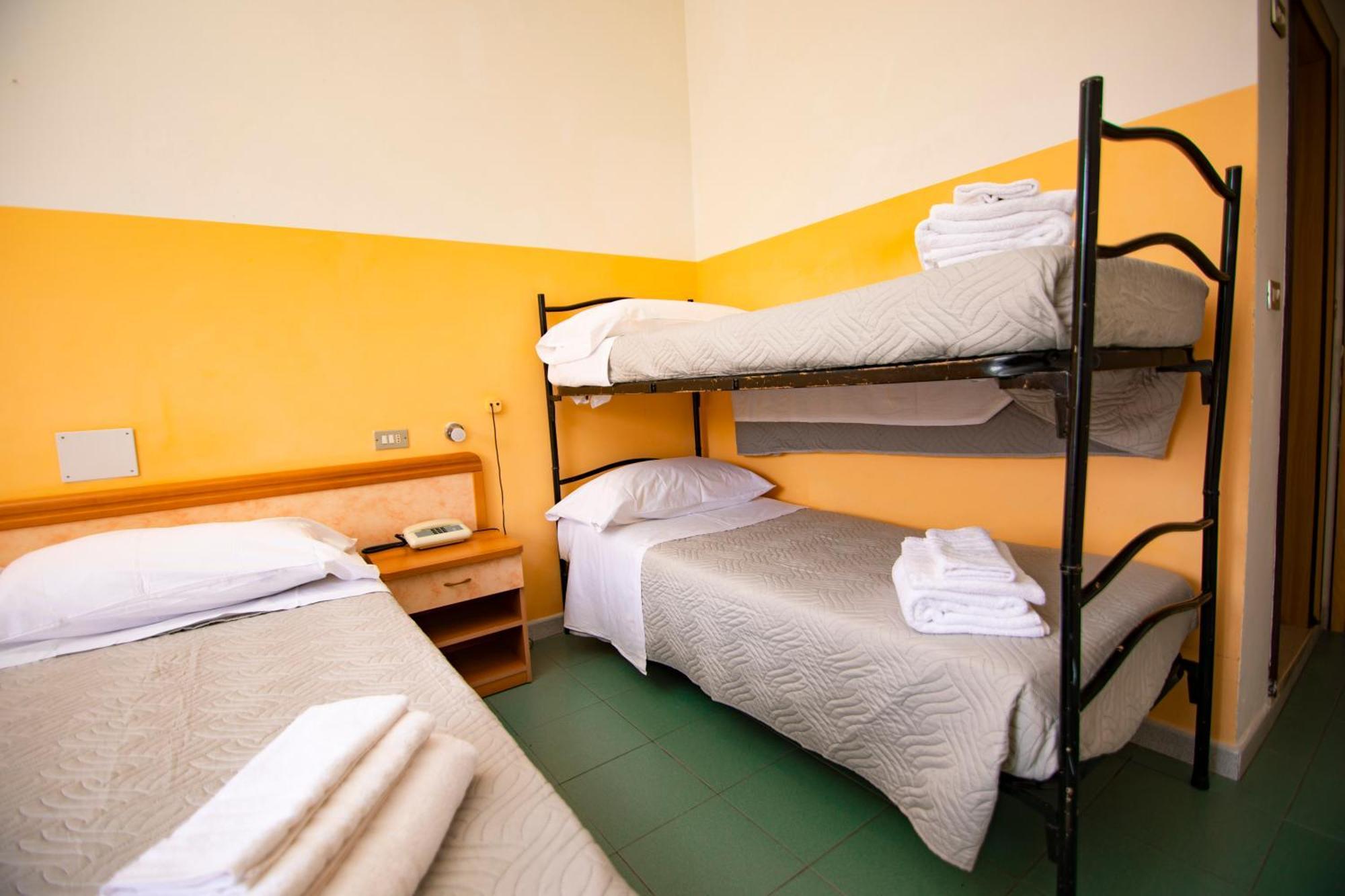 Economy Quadruple Room