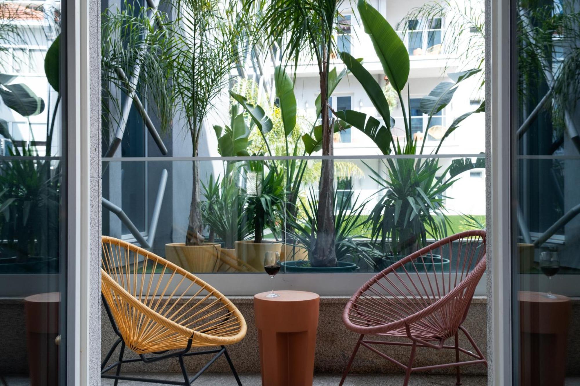 Deluxe Room Garden View Balcony