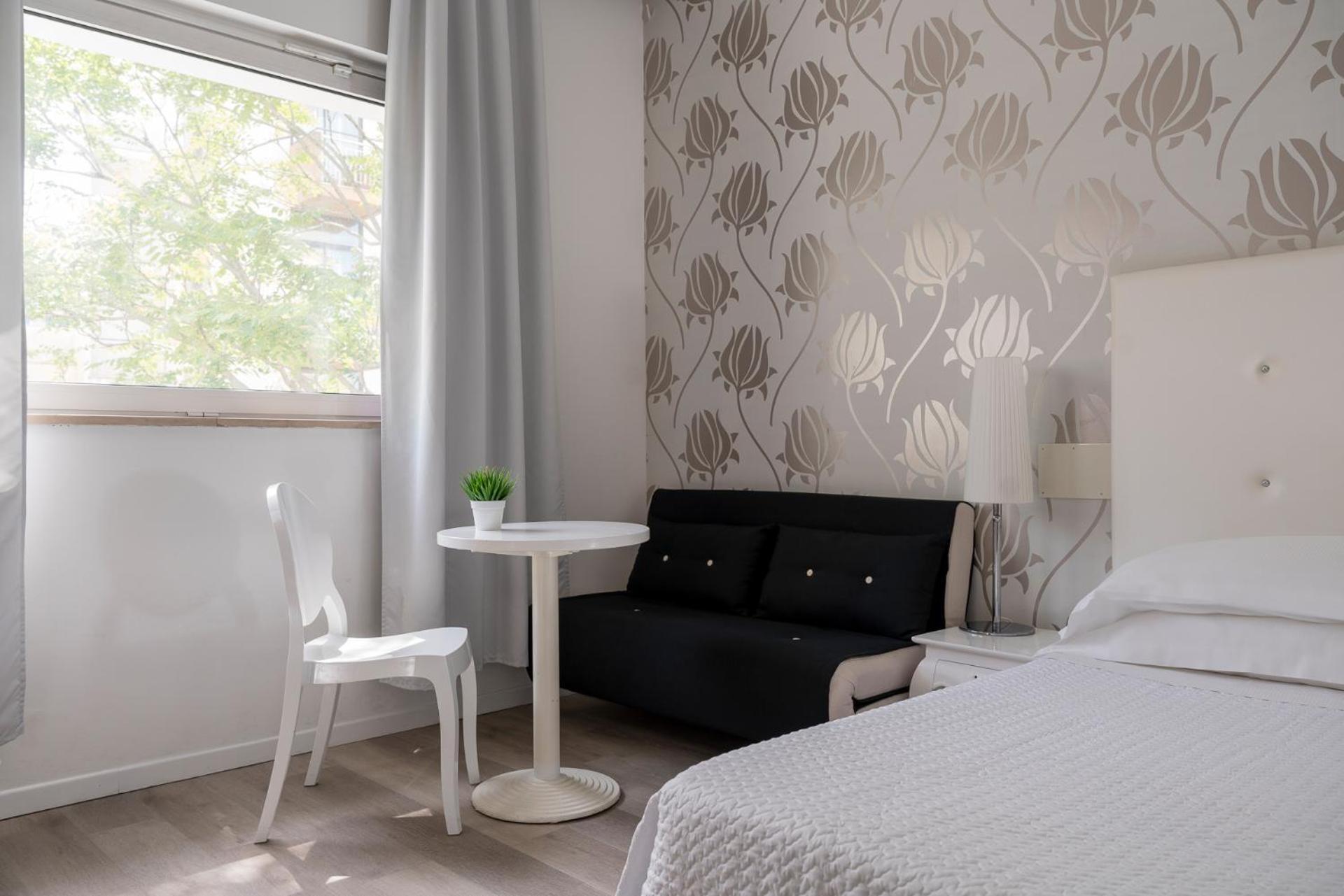 Double Room Street View