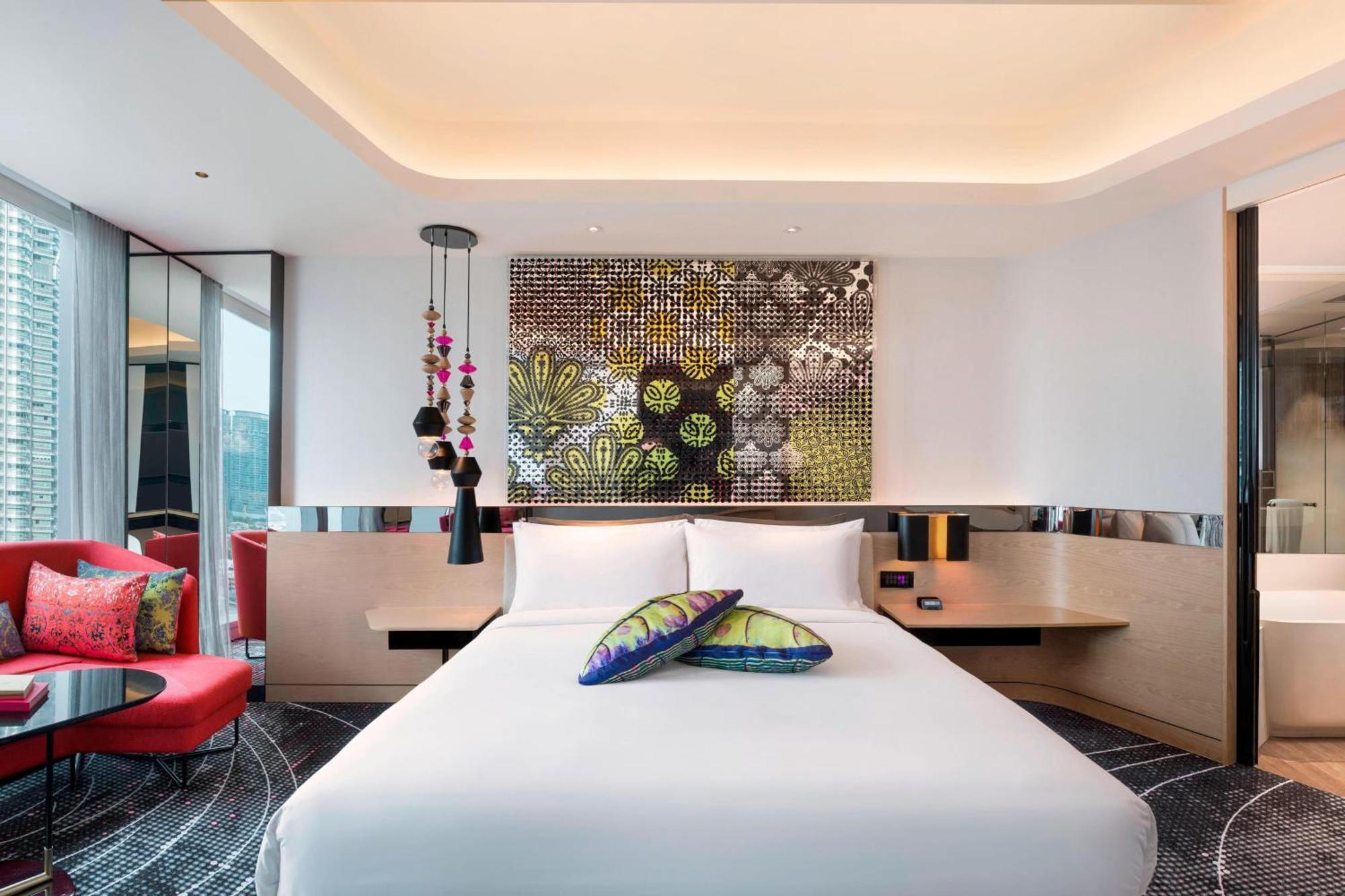 Mega Room King Bed