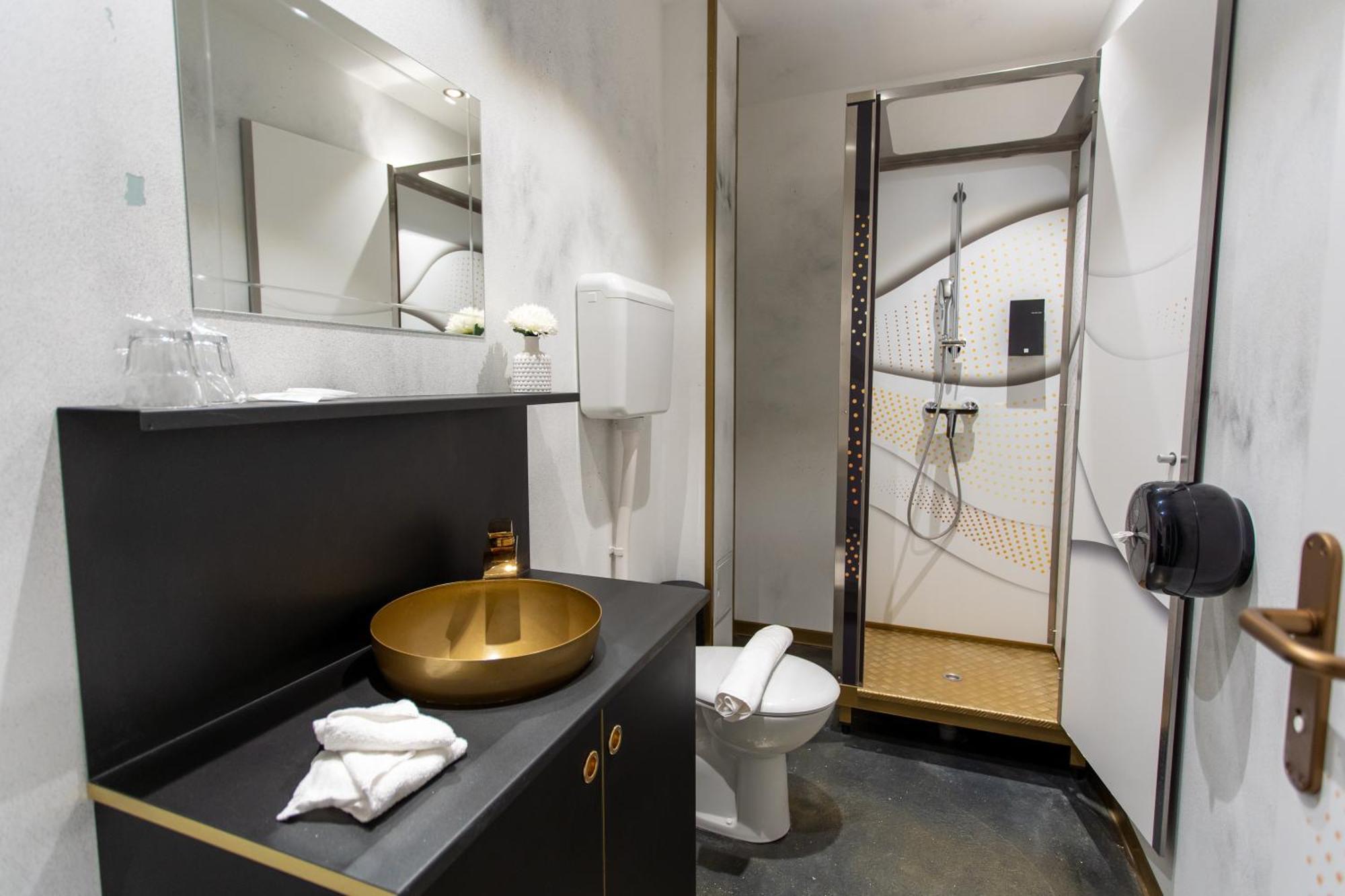 Triple Room City View