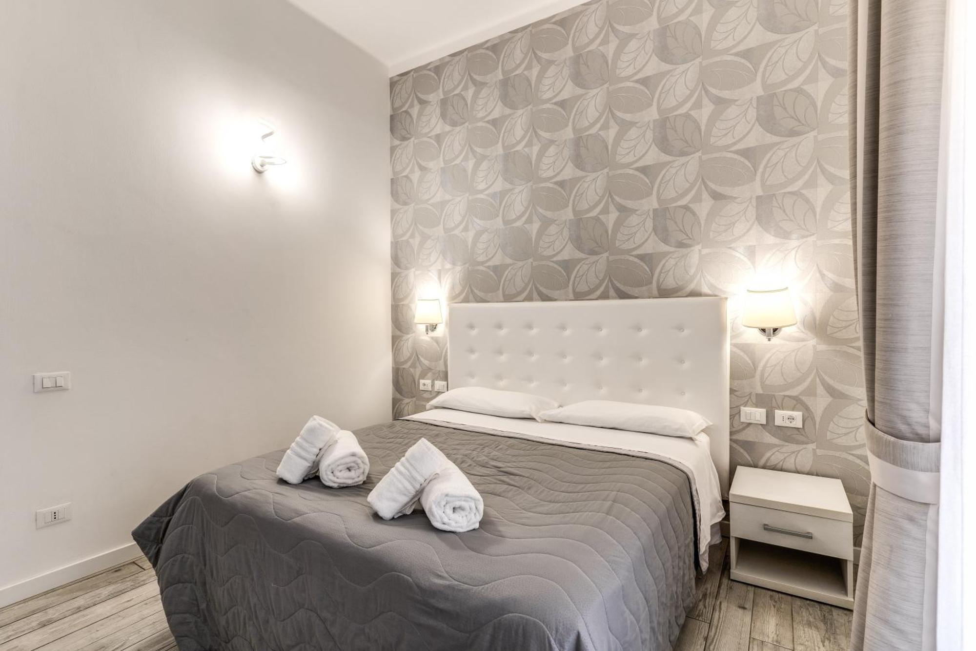Deluxe Double or Twin Room,1559694118:JPEG
