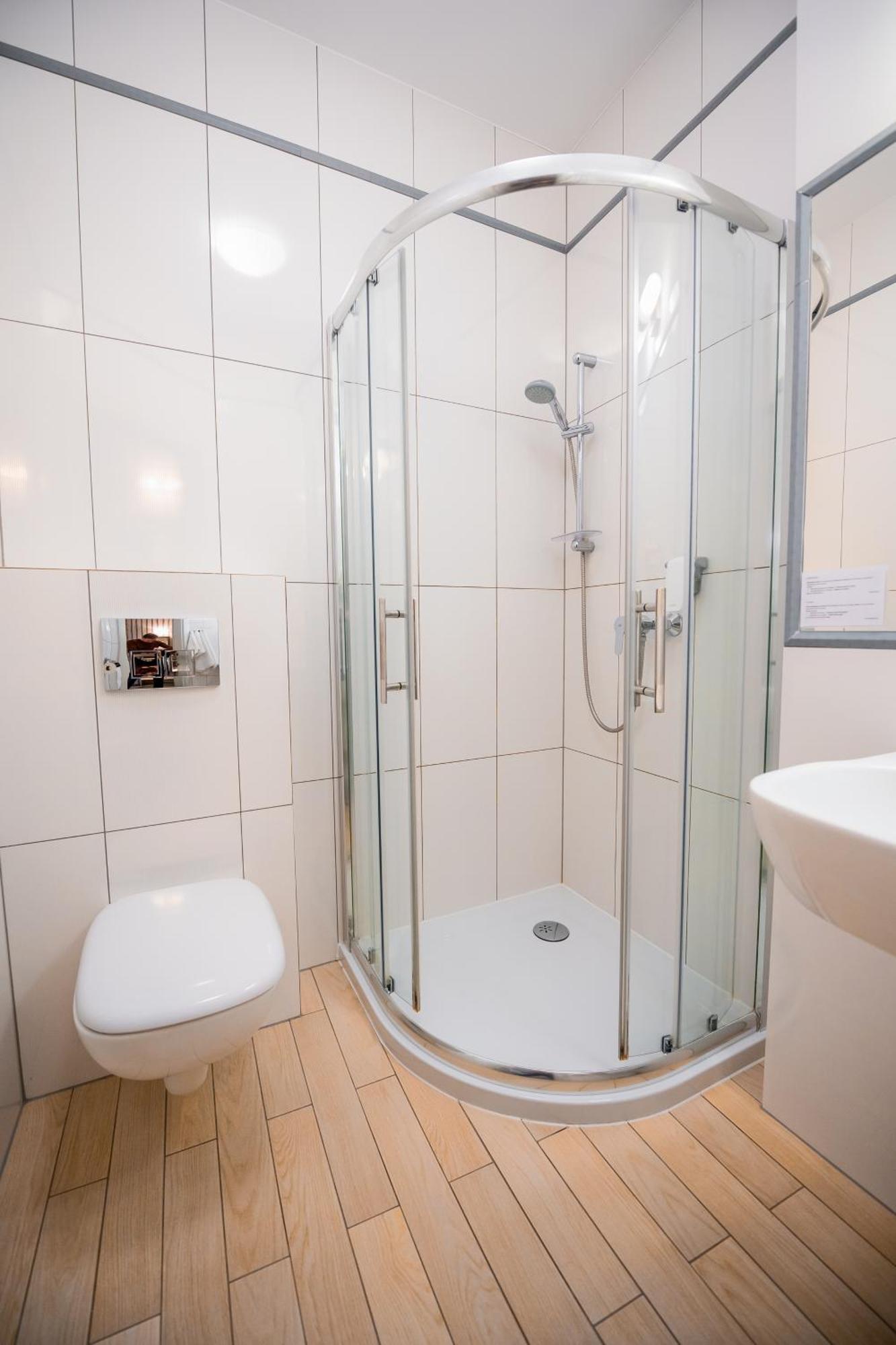 Double Room Private Bathroom