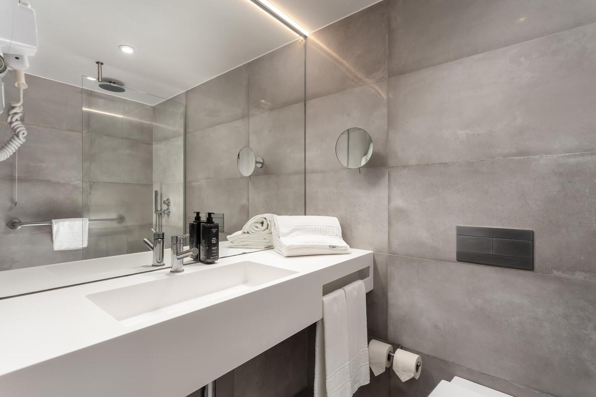 Superior Twin Room Sea View