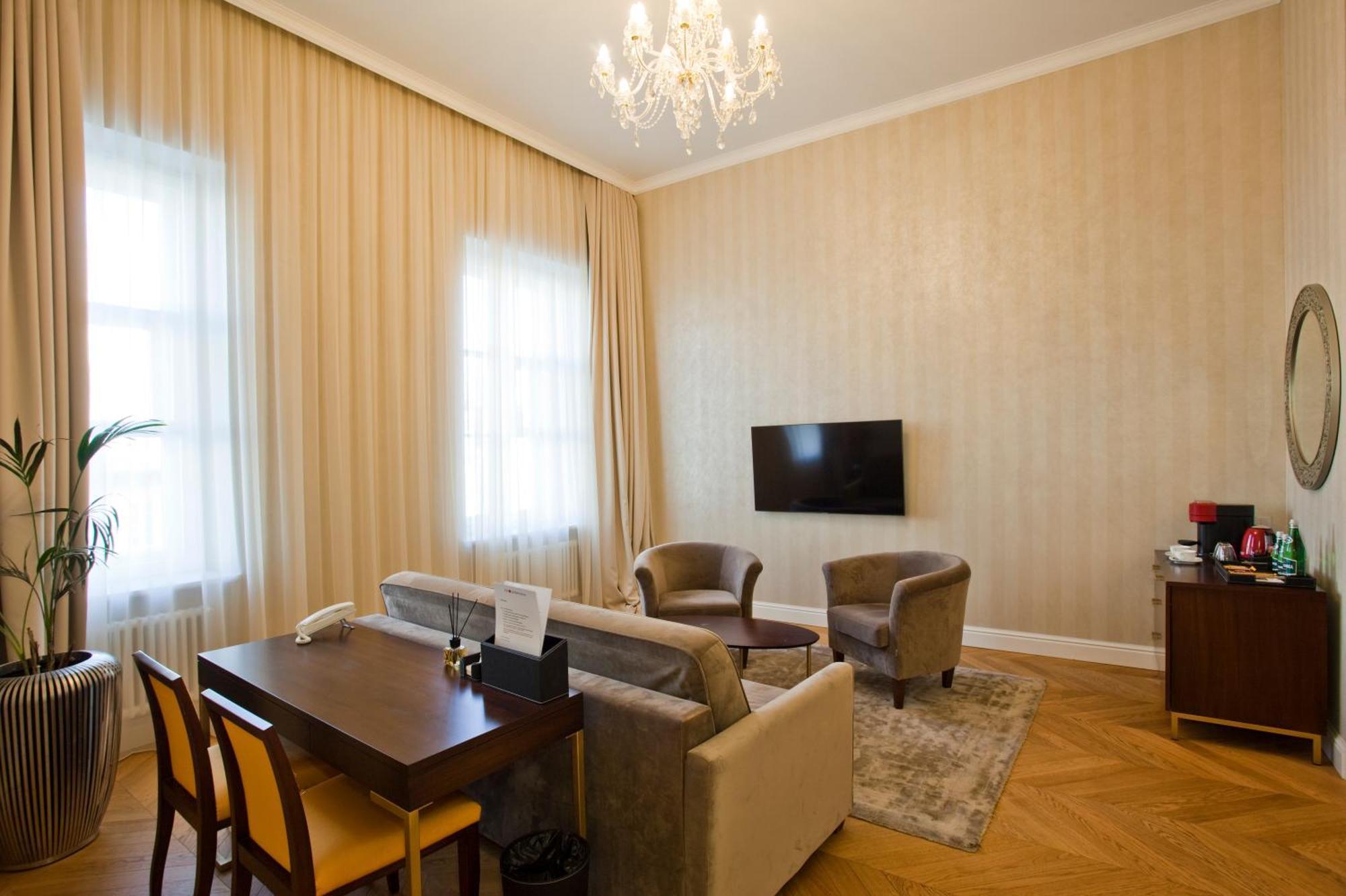 Presidential Suite