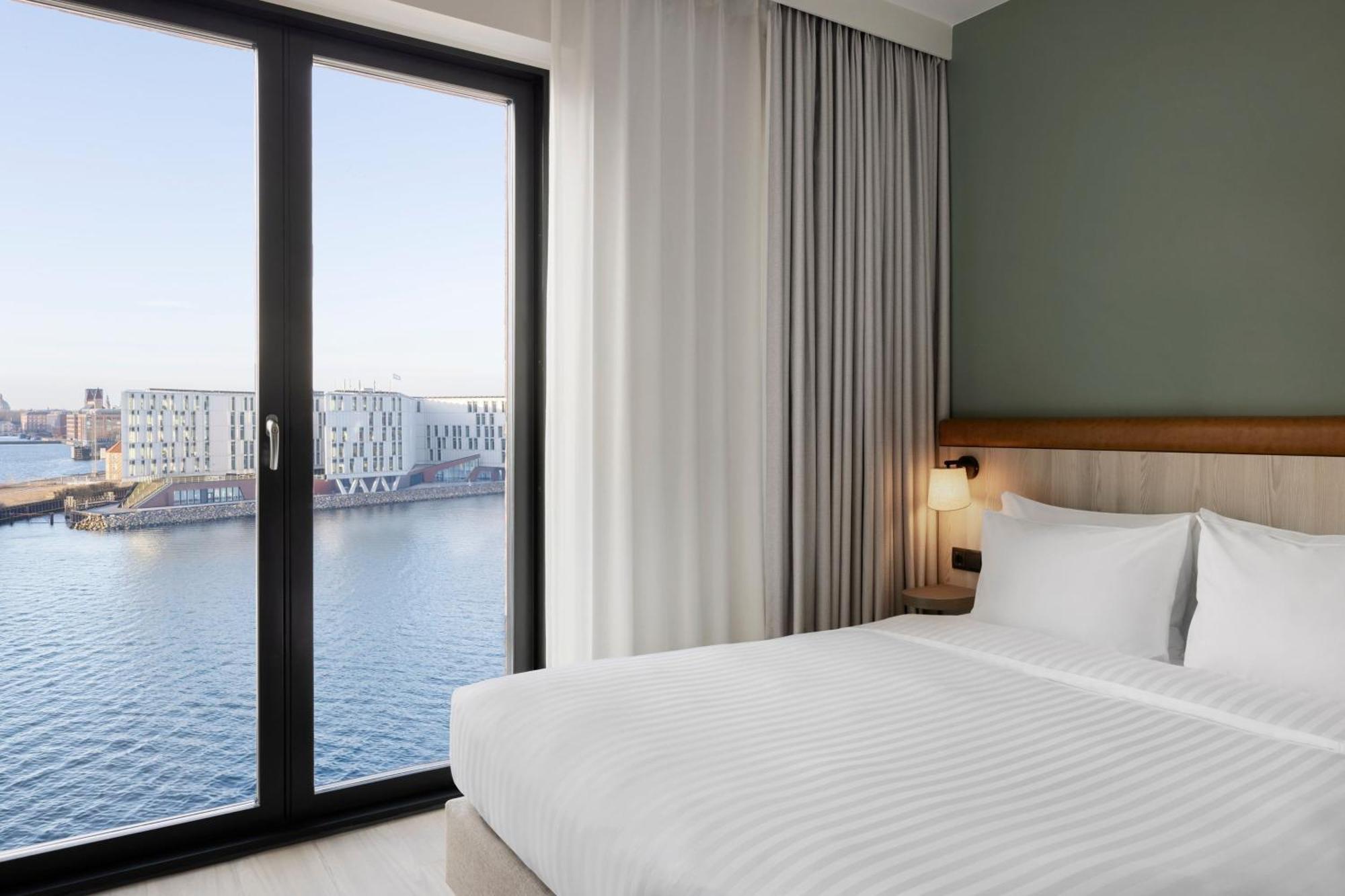 Queen Room Sea View