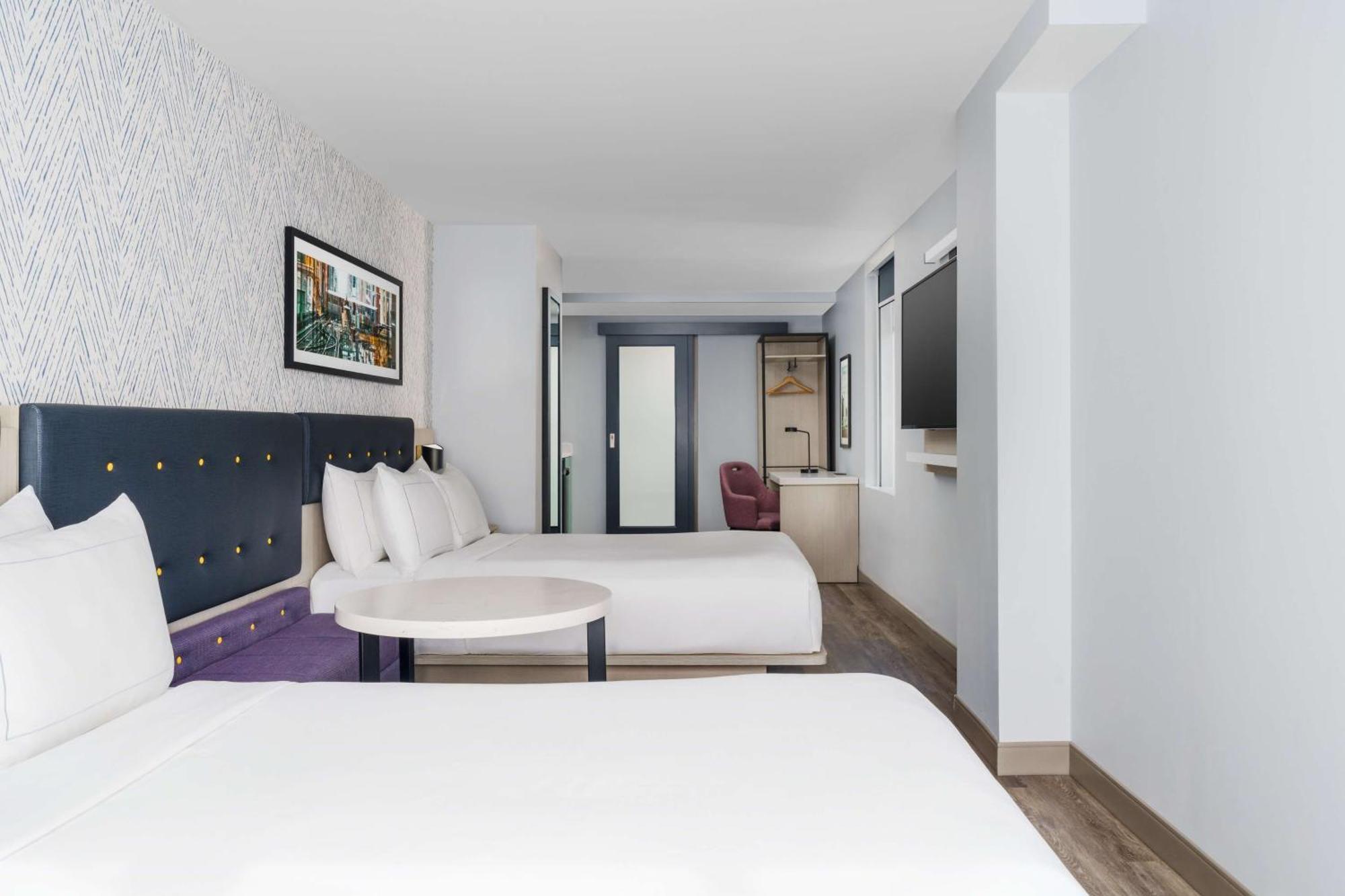 Deluxe Queen Room Two Queen Beds