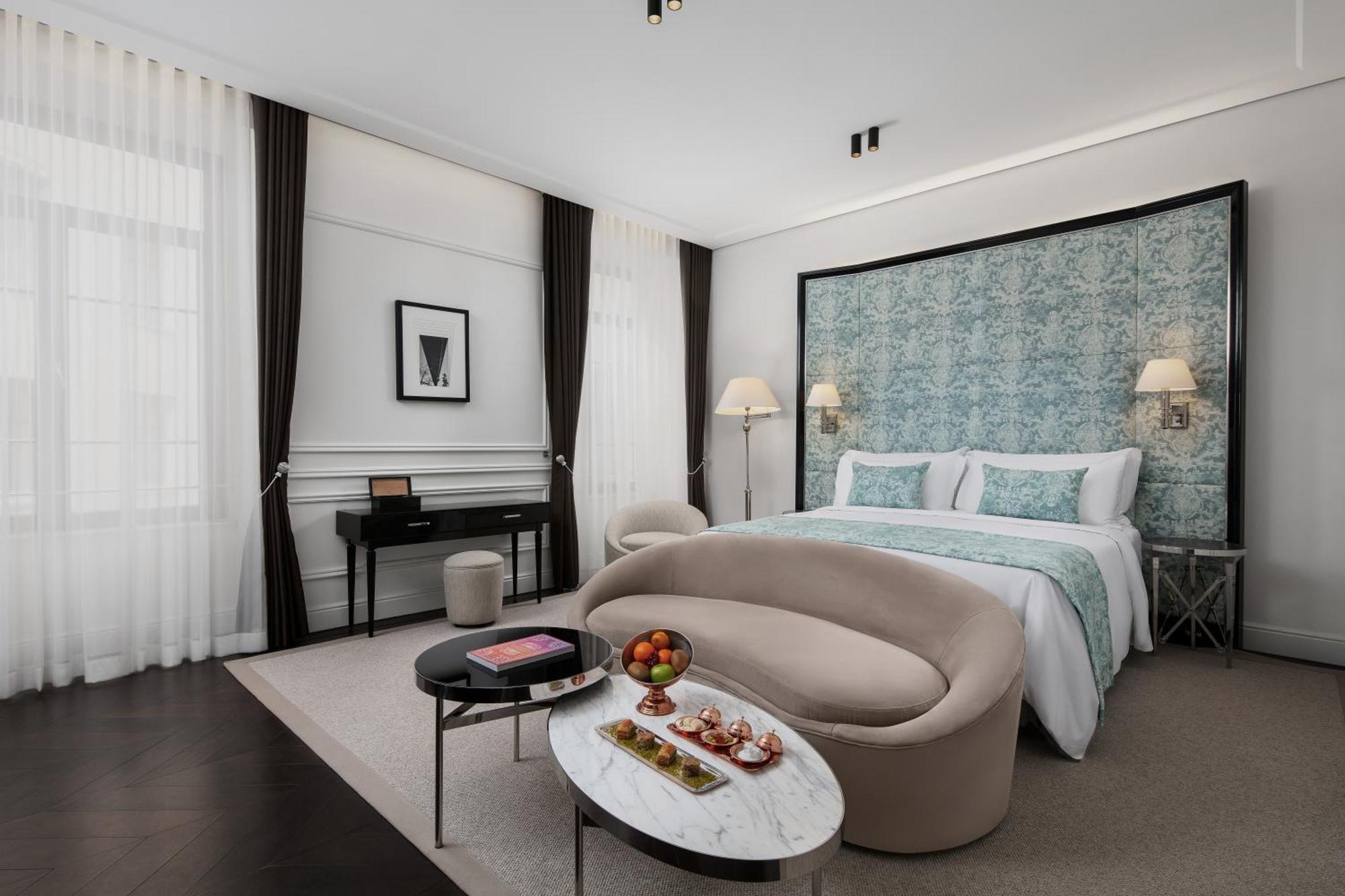Suite King Sanasaryan Han
