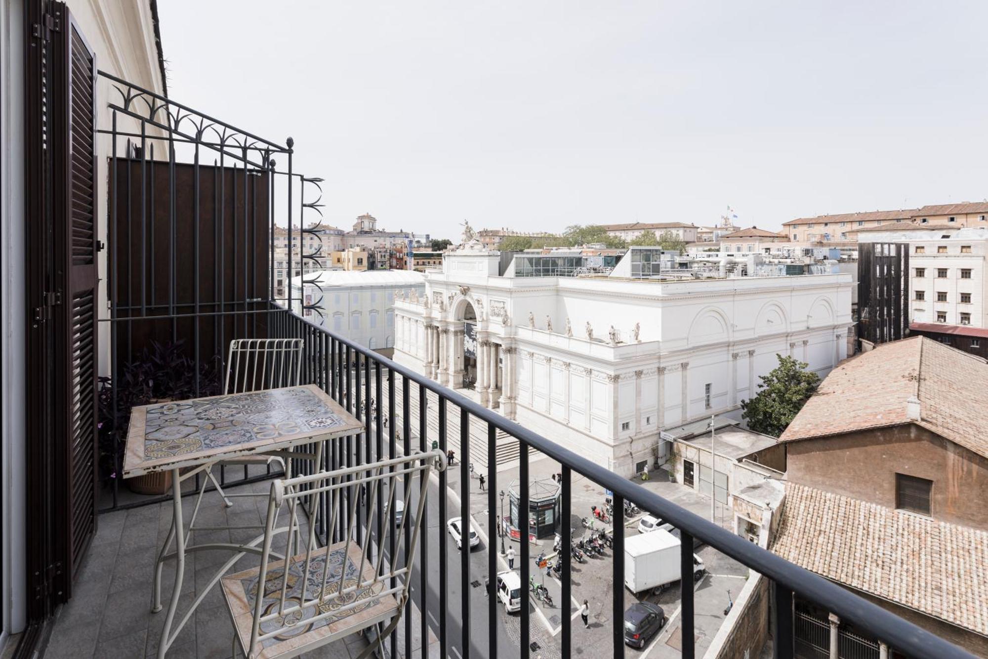 Suite Balcony