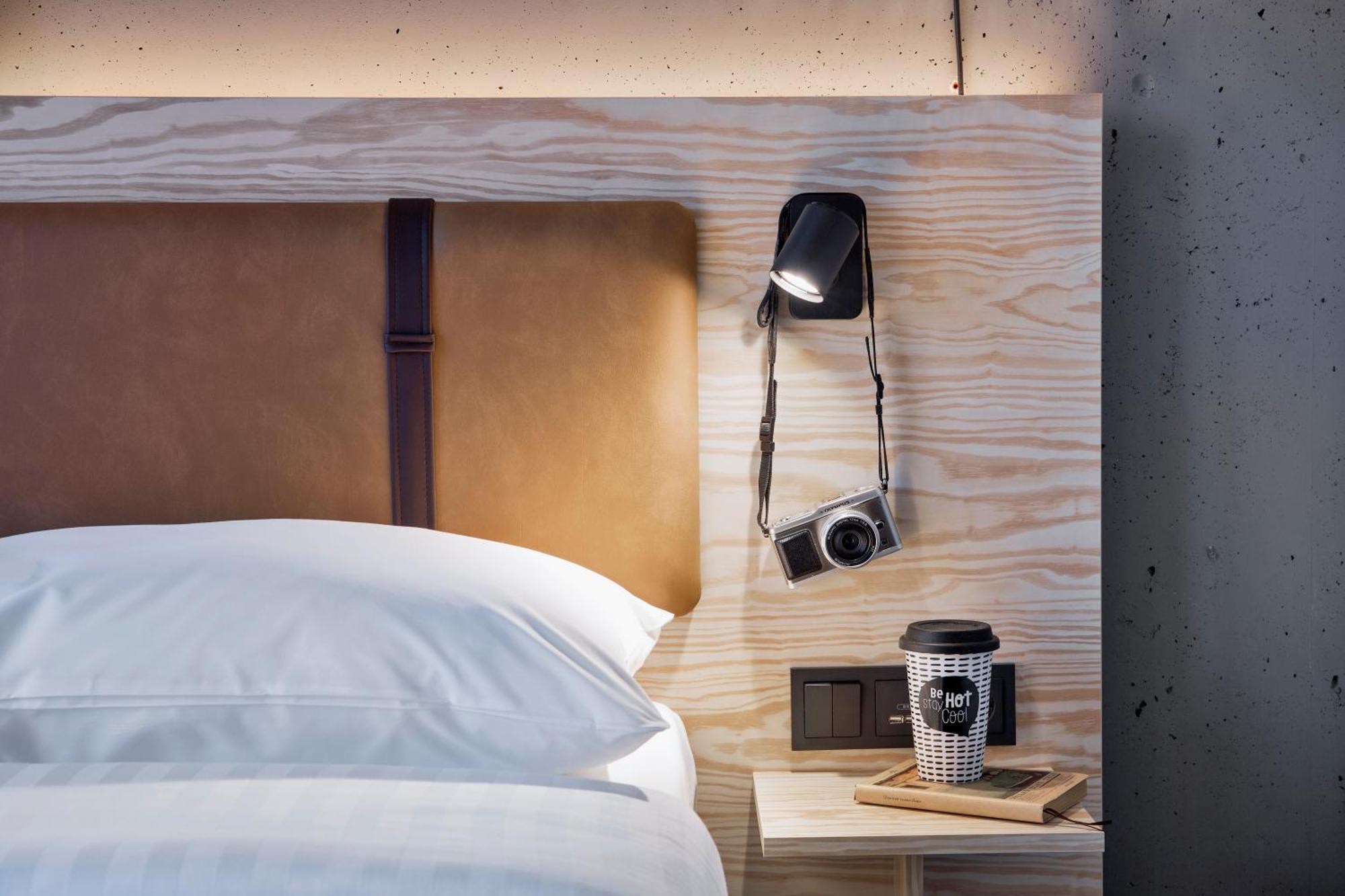 Moxy Fabulous Sleeper, Camera più Ampia, 1 Letto Queen Size, Divano Letto
