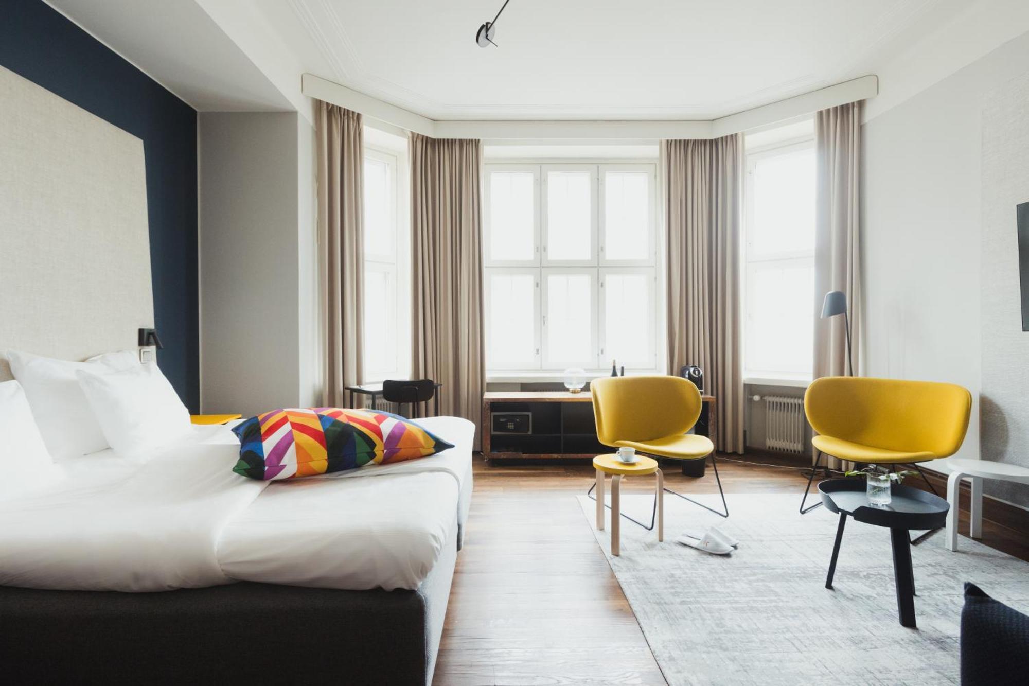 Deluxe Double or Twin Room
