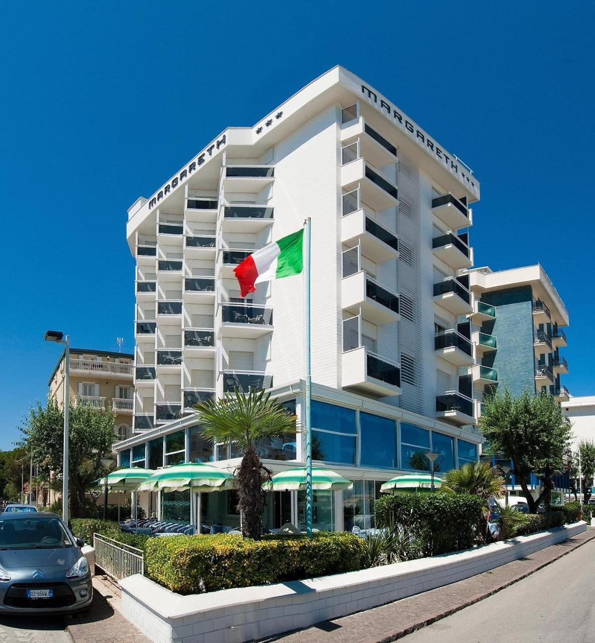 Double or Twin Room Sea View