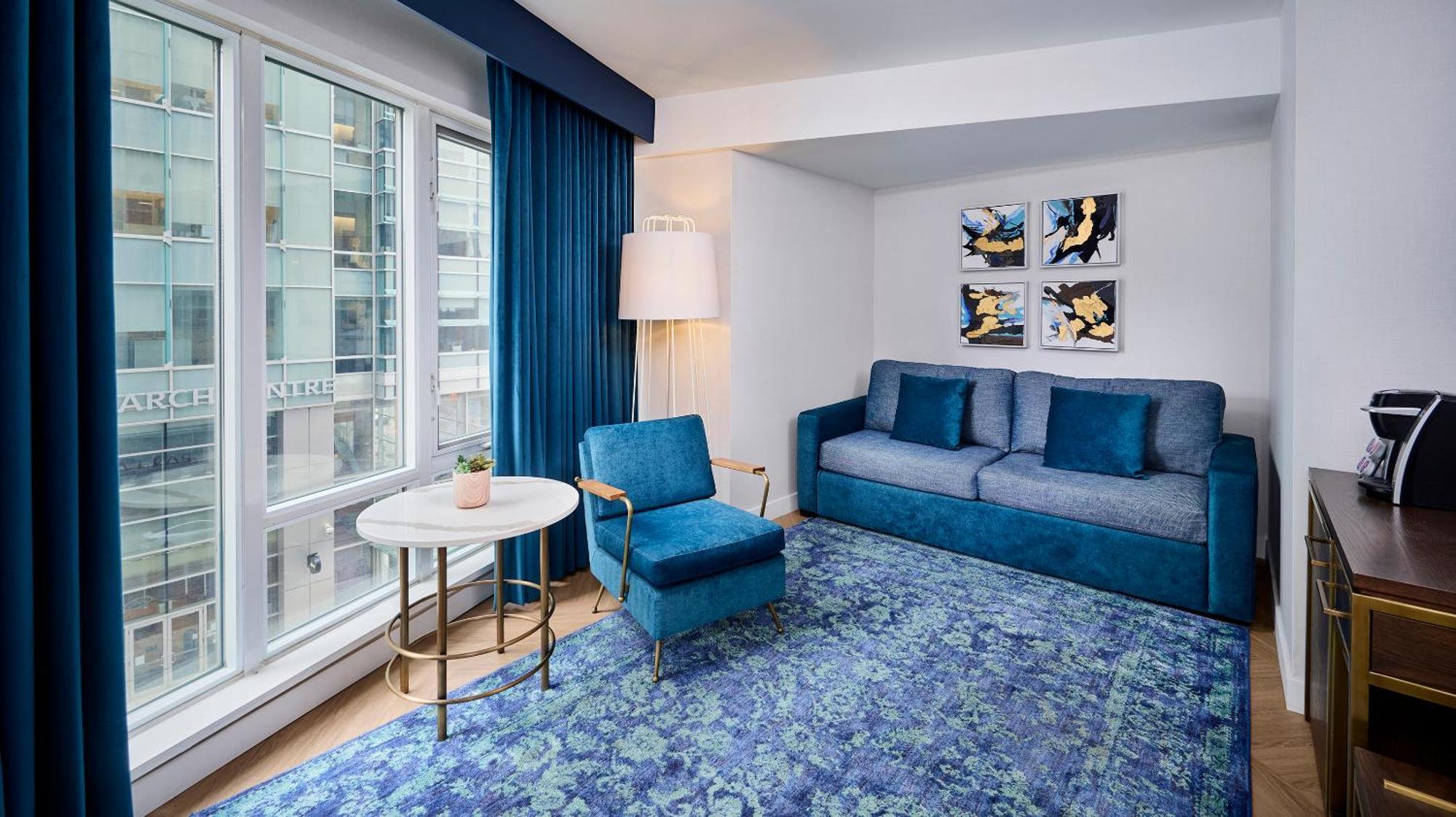 Queen Suite