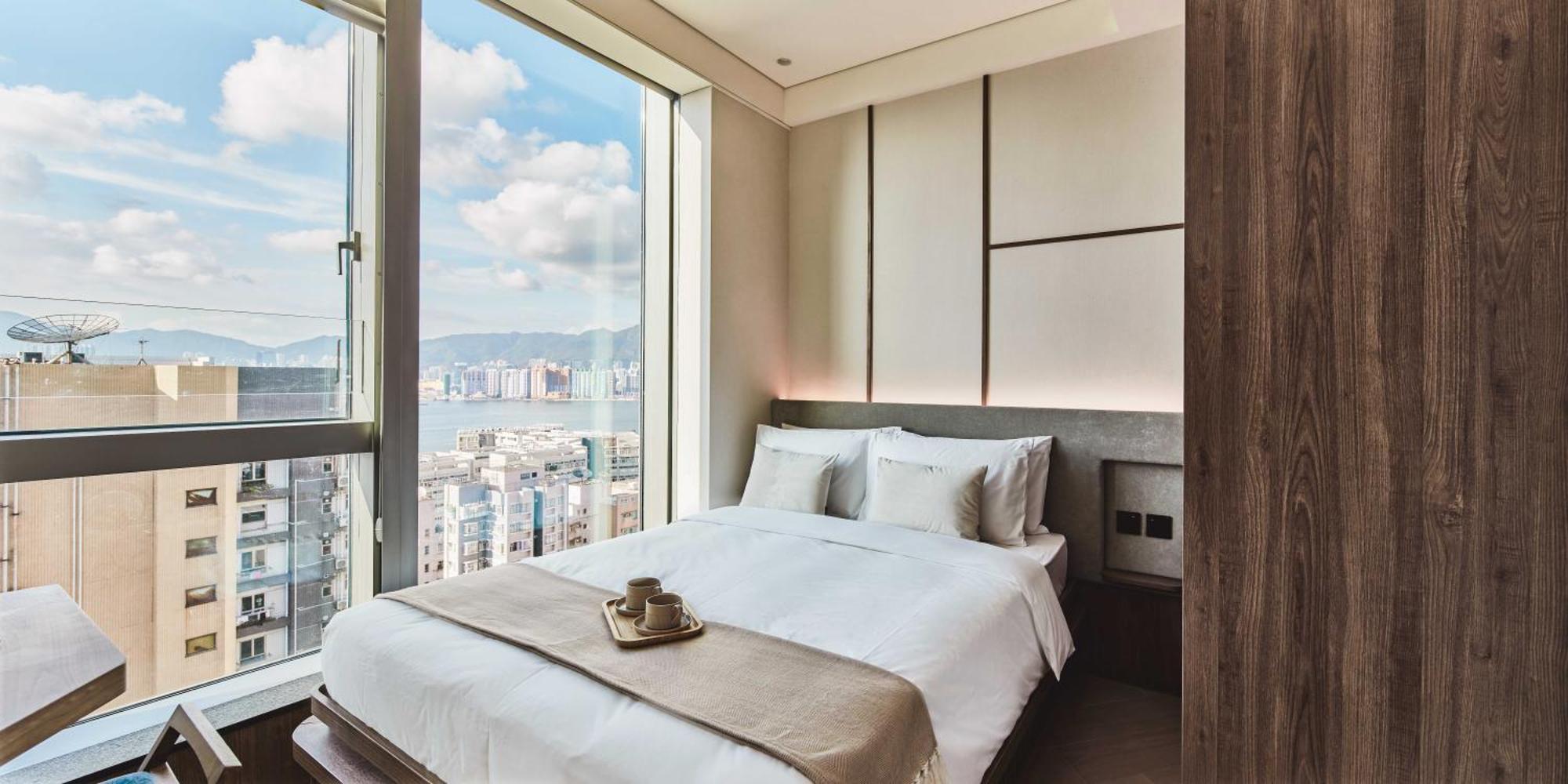 Deluxe Harbour View One Bedroom