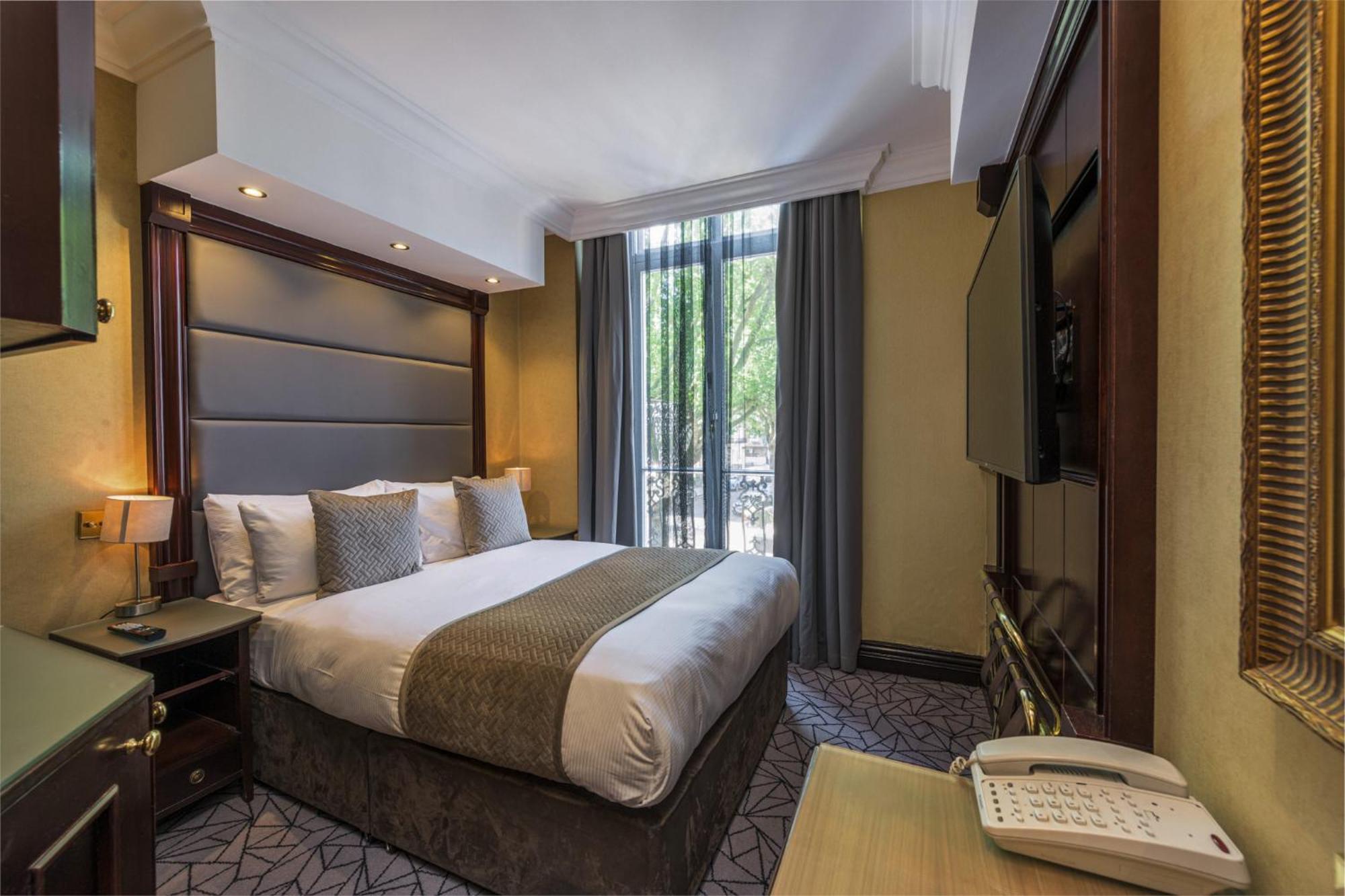 Superior Double Room,1586828142:JPEG