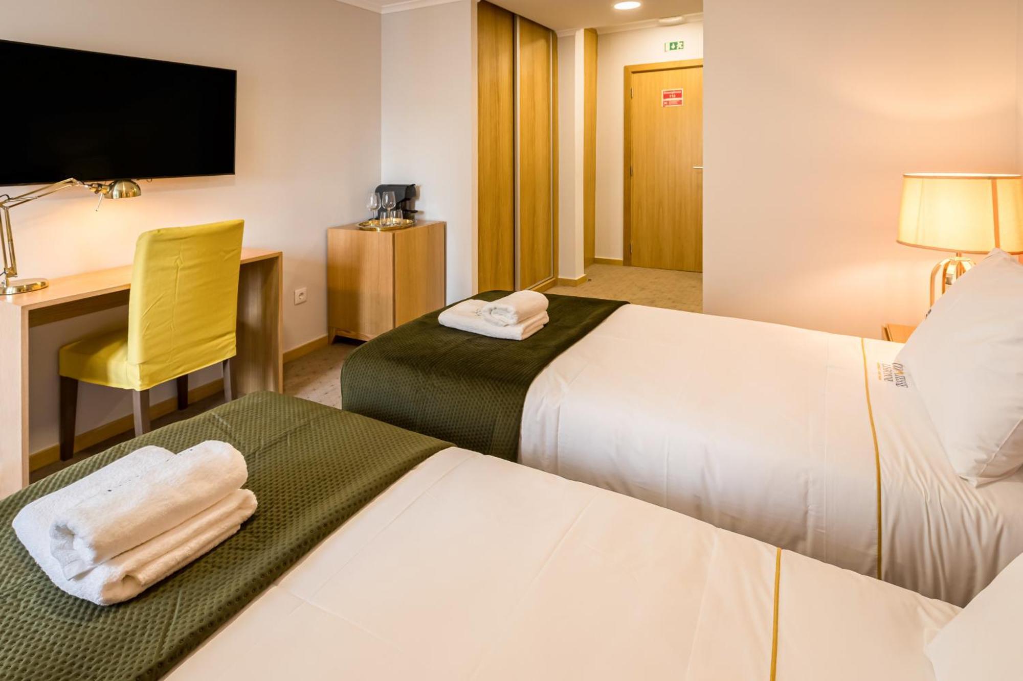 Deluxe Double or Twin Room