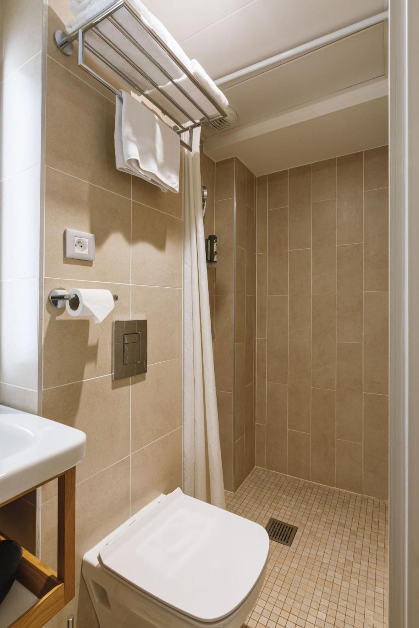 Air-conditioned Classic Double Room