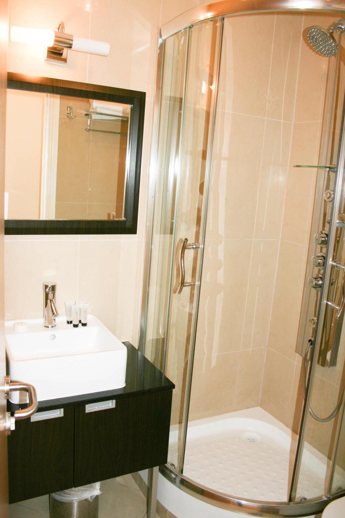 Economy Twin Room
