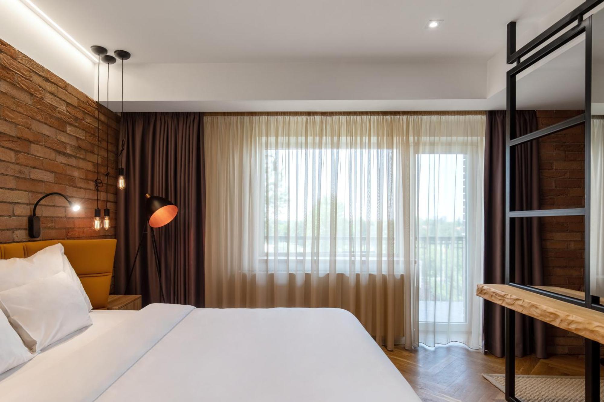 Junior Suite Wellness access