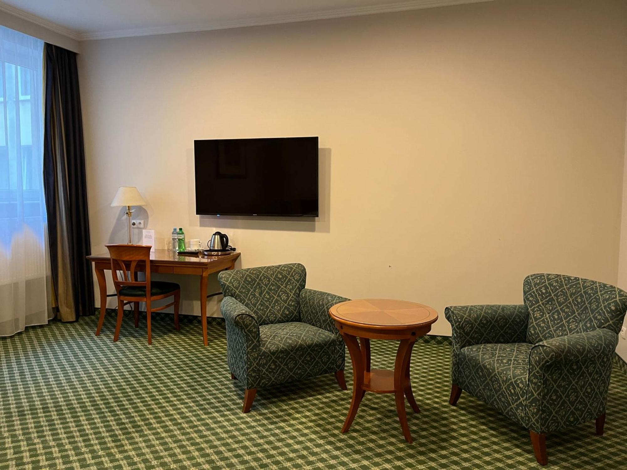 Double Room Air Conditioning
