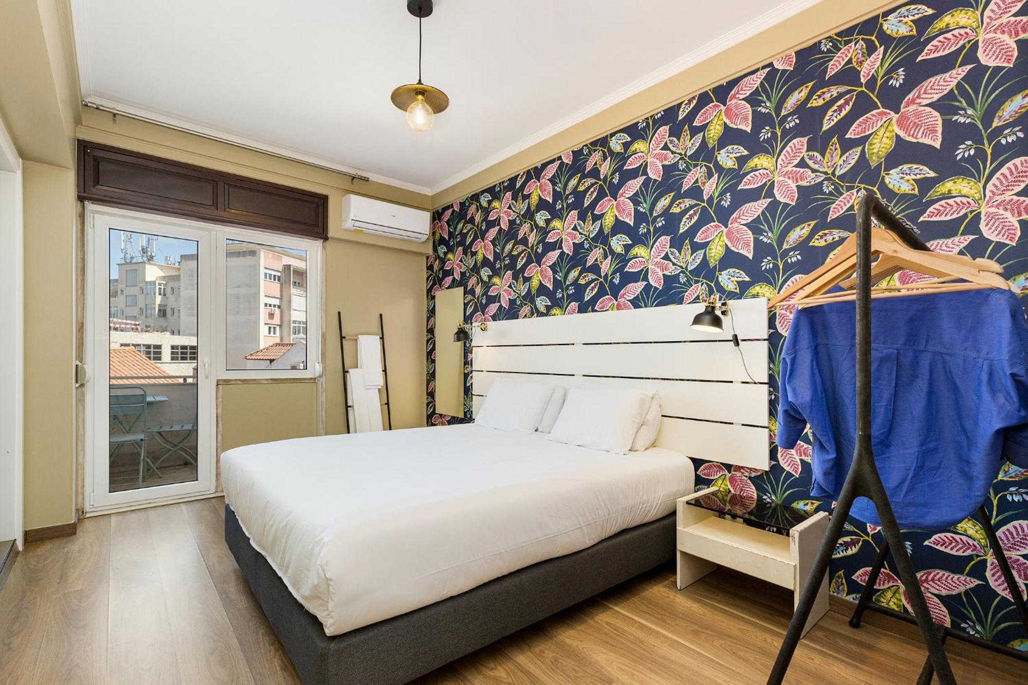 Deluxe Double Room Private Bathroom