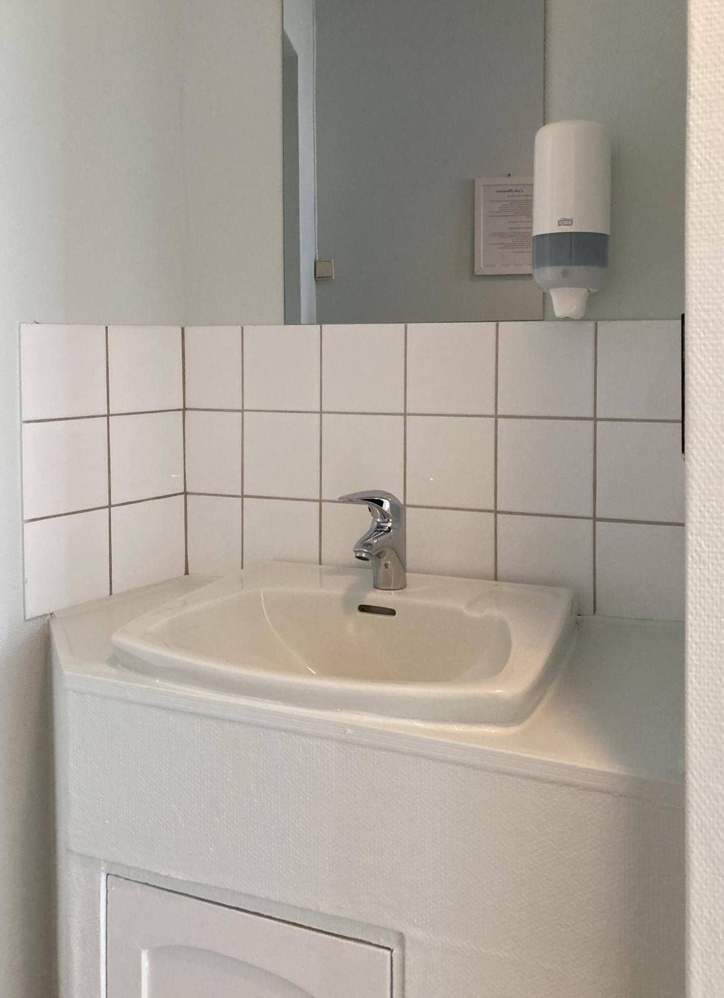 Budget Twin Room