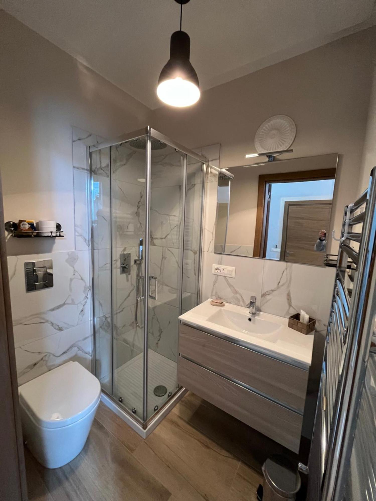 Double Room Private External Bathroom