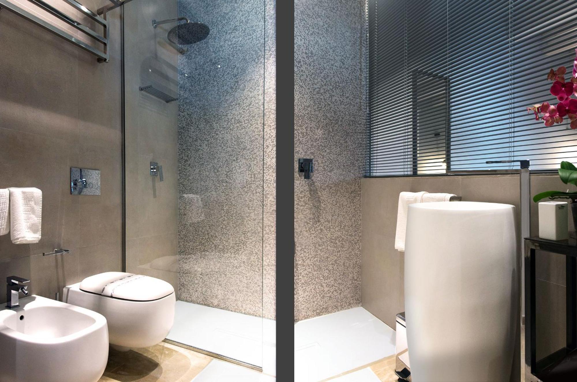 Deluxe Suite exposed Bathroom