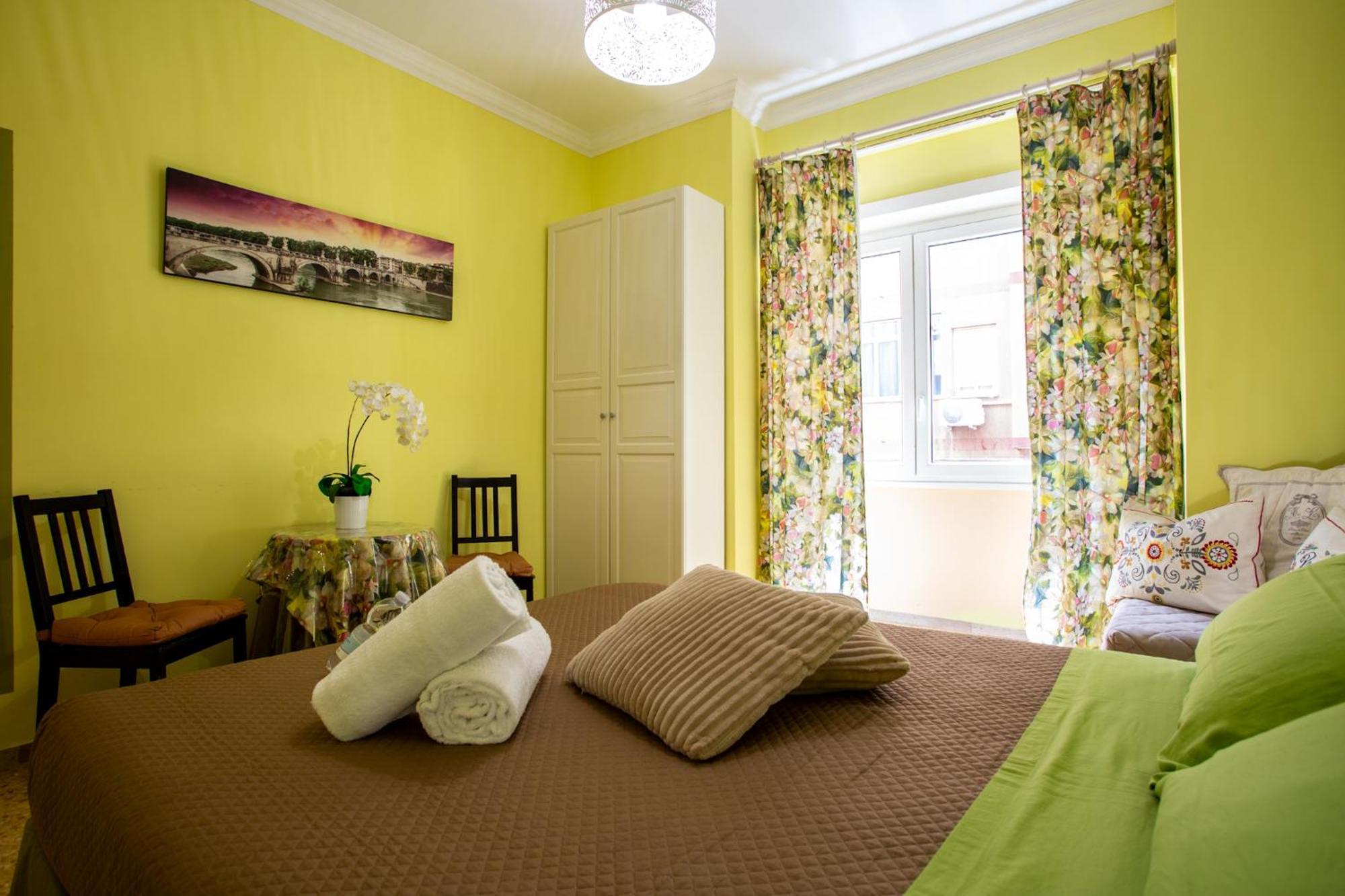 Triple Room
