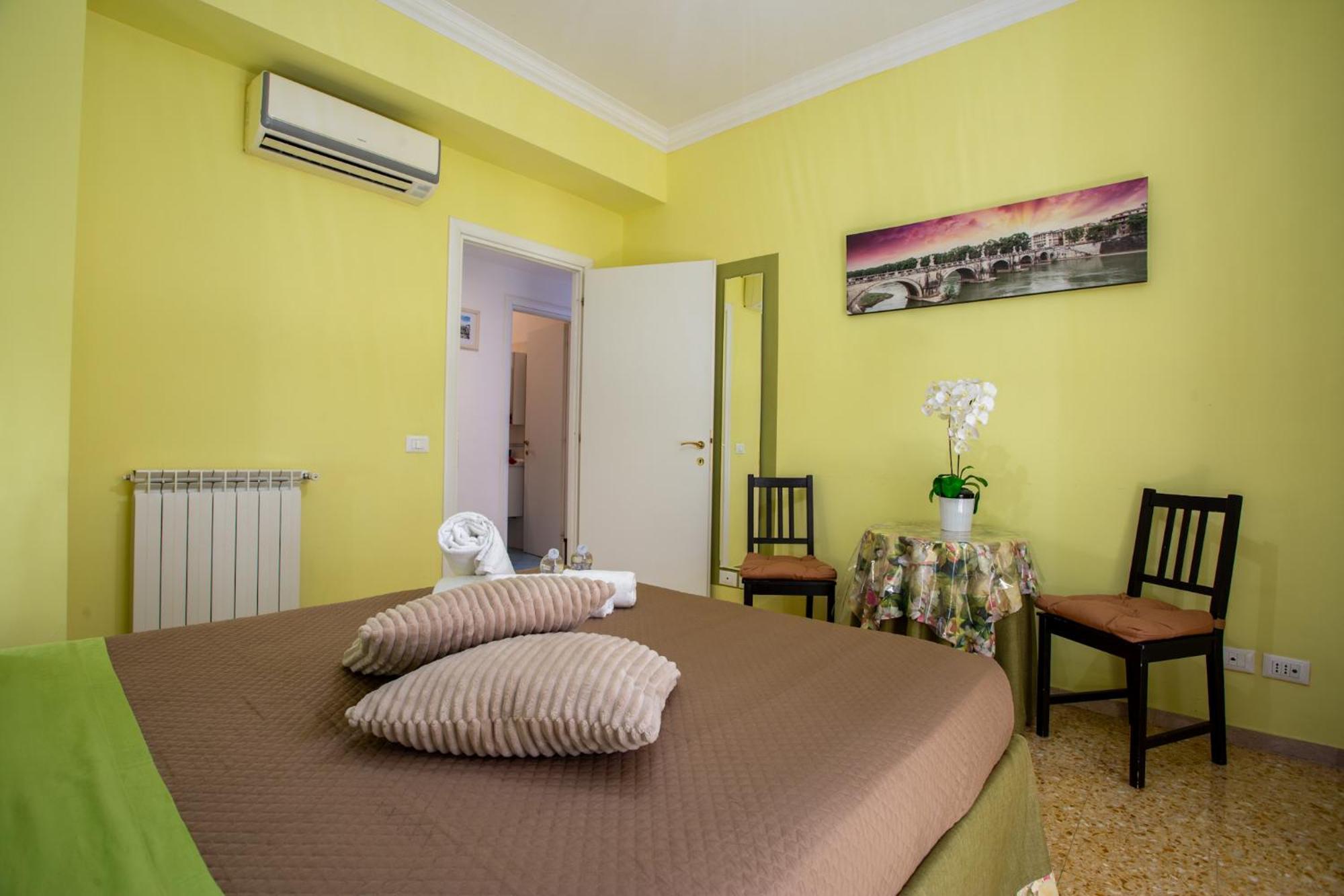 Triple Room