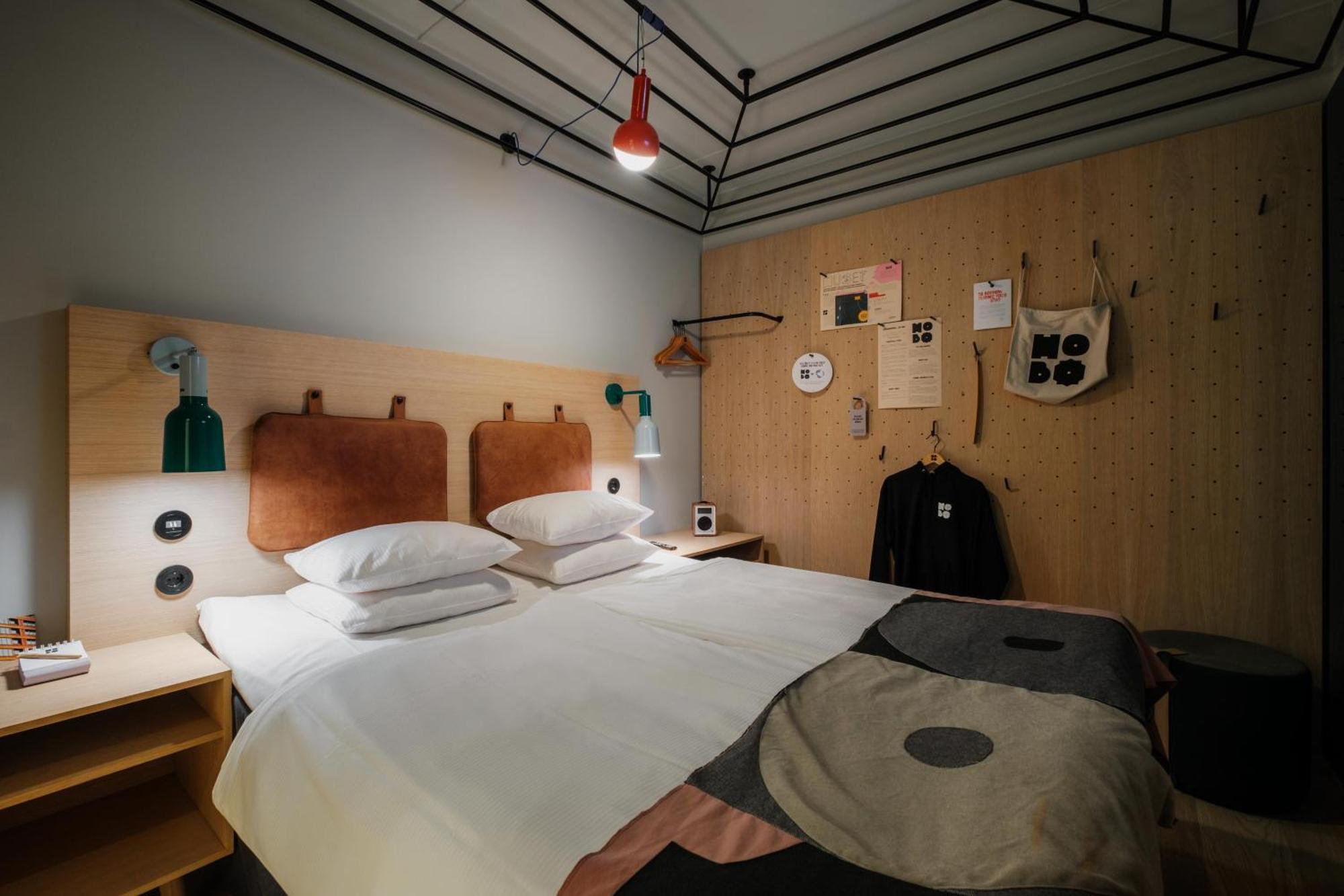 Economy Double Room No Window
