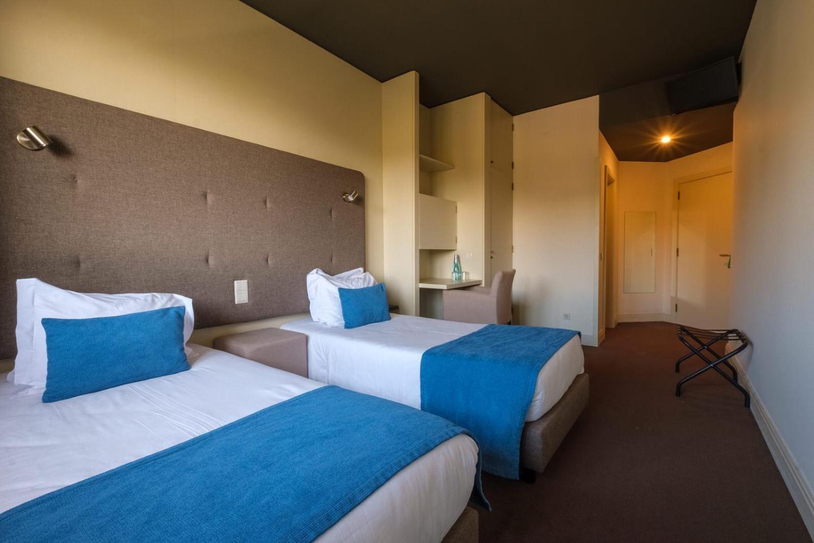 Deluxe Double or Twin Room Sea View