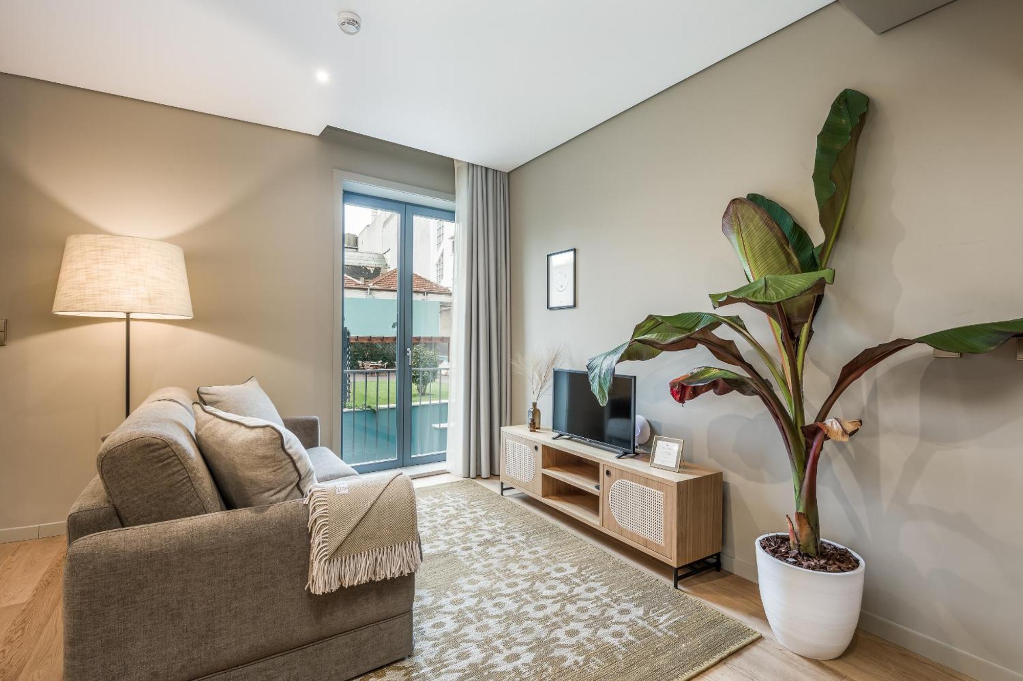 Double or Twin Room Garden View
